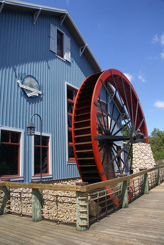 Riverside Mill and Market exterior
