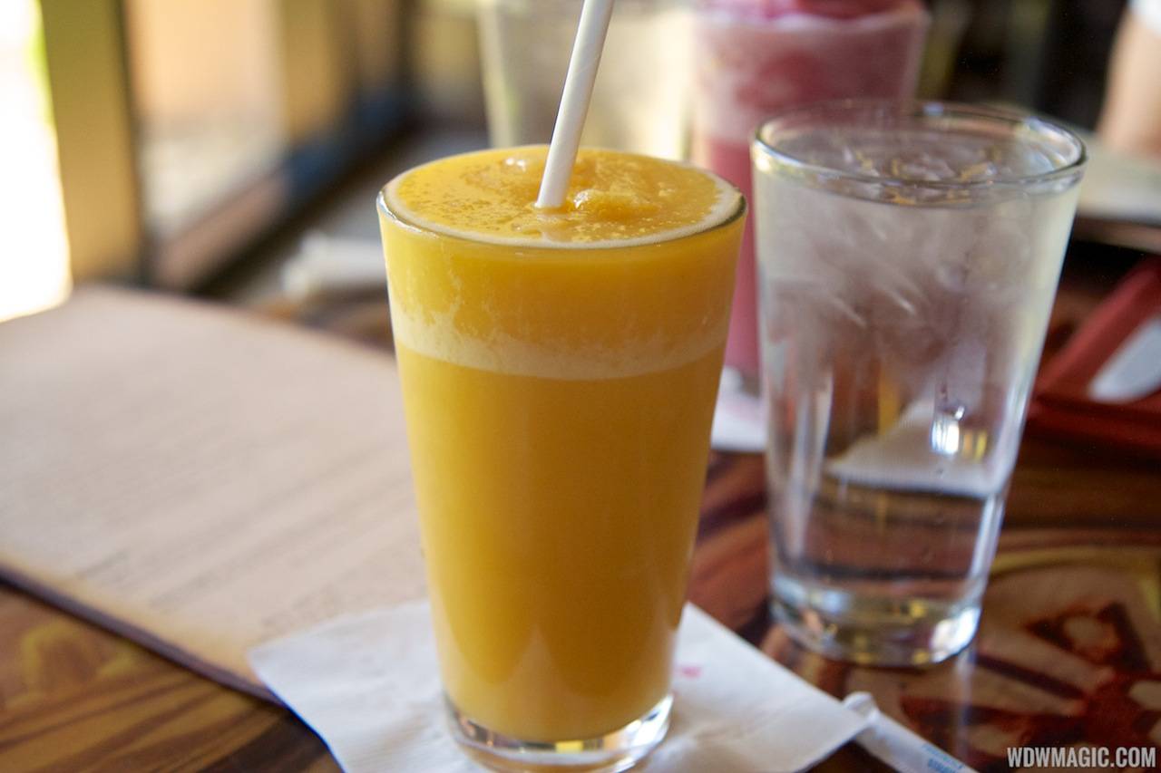 Mango Lassi Smoothie
