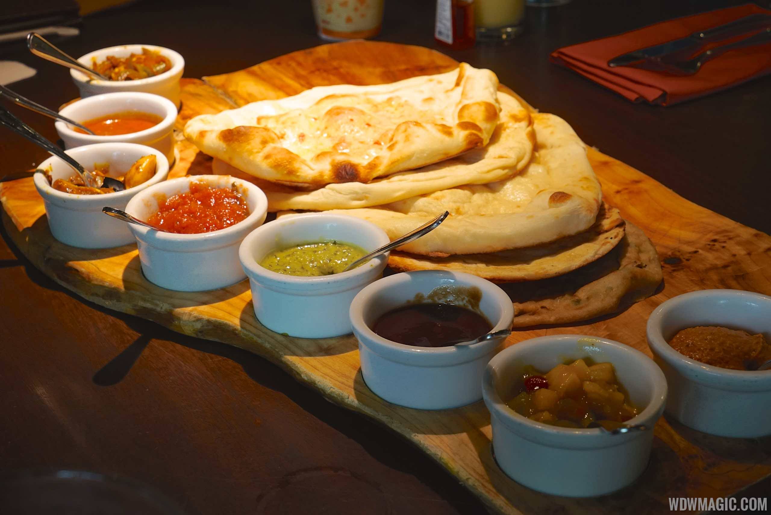 Indian-style Bread Service