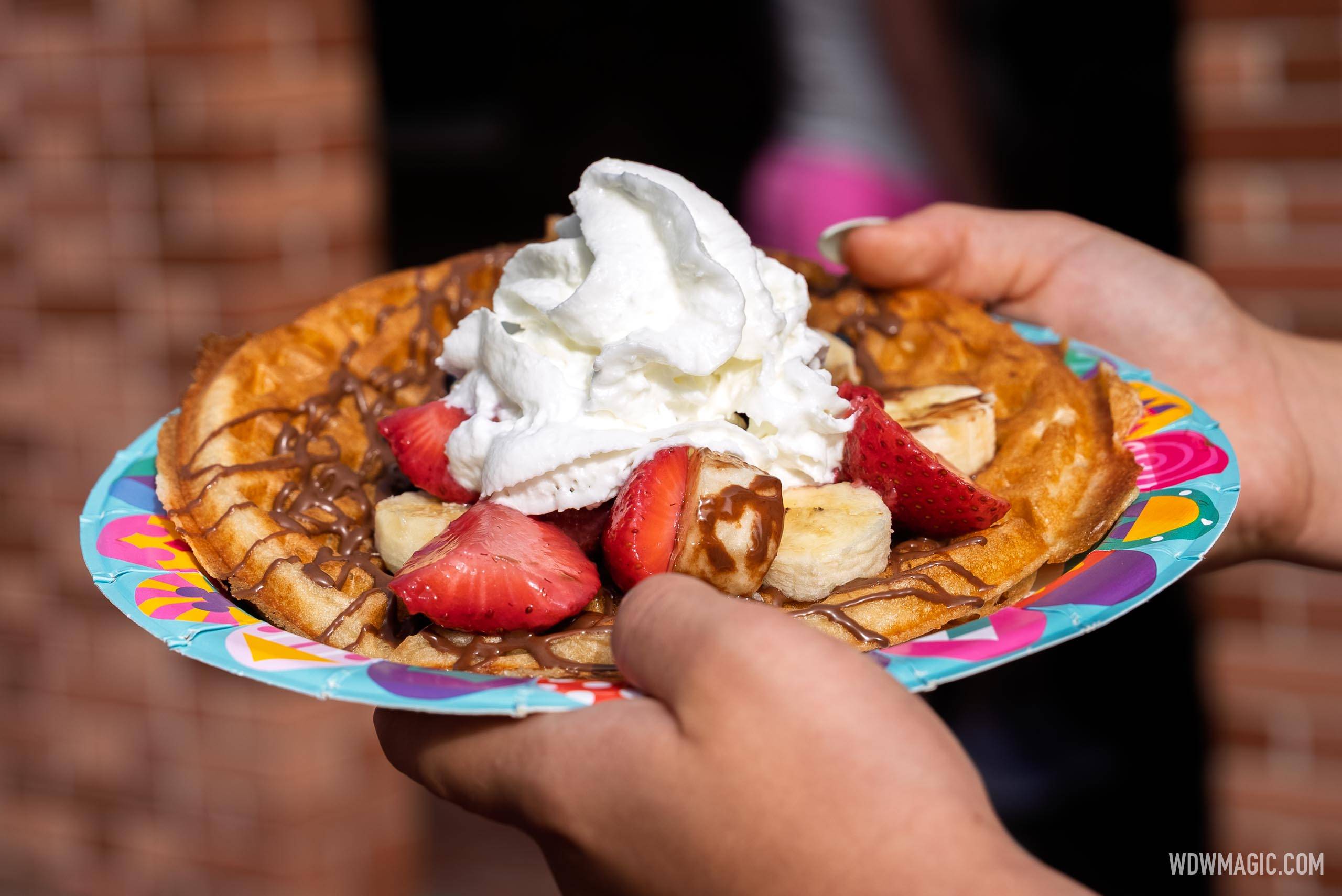 Sleepy Hollow Snacks - Waffle with Chocolate-Hazelnut Spread