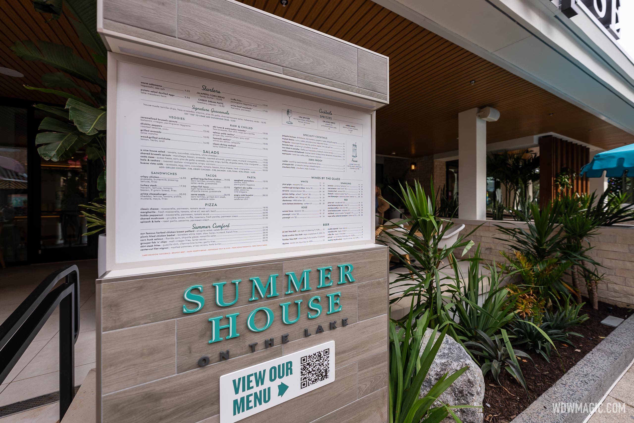 Summer House on the Lake menu board