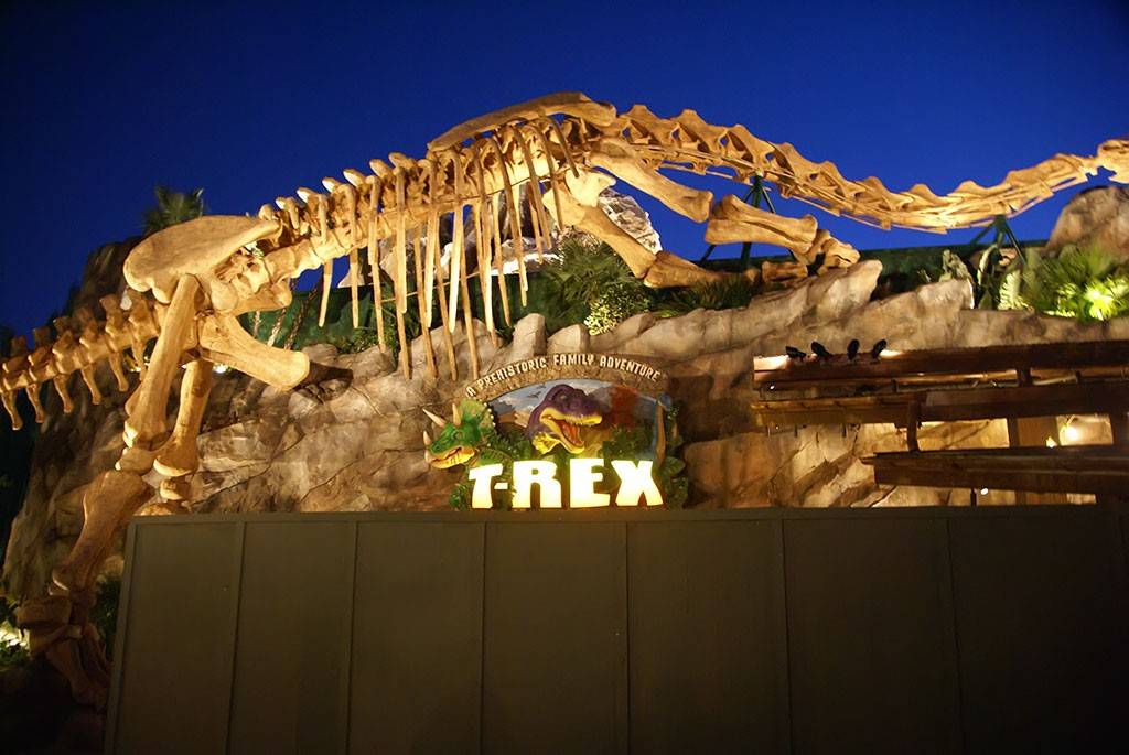 T-Rex restaurant construction