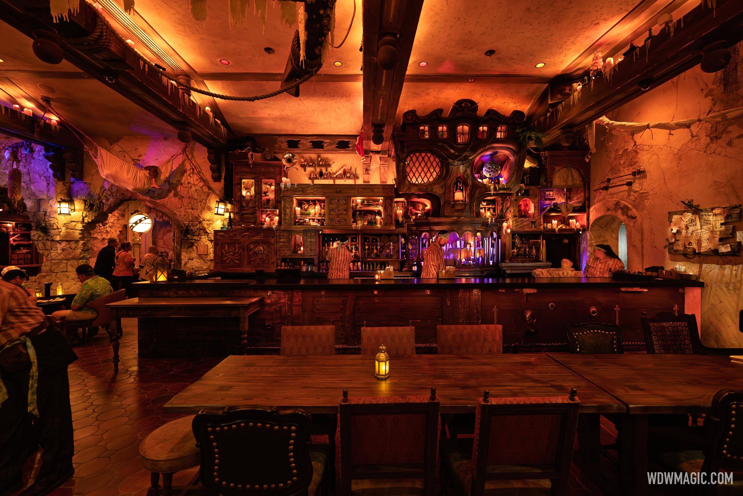 Tour of The Beak and Barrel