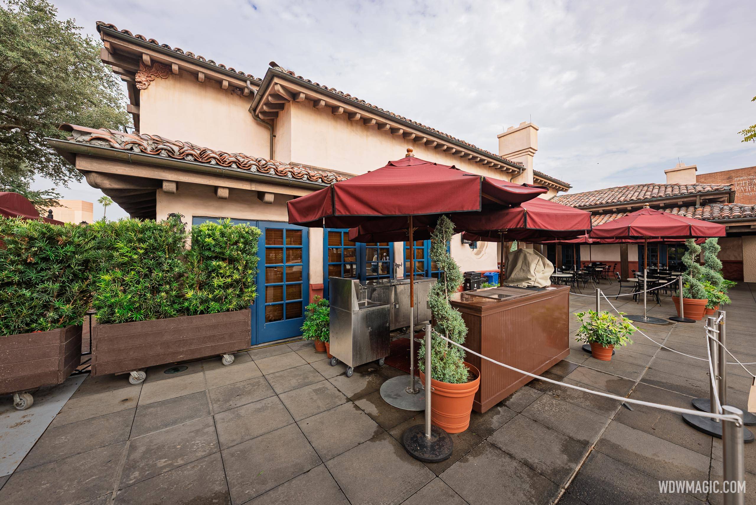 The Hollywood Brown Derby Lounge Patio Moves to Former Starring Rolls Spot During Refurb