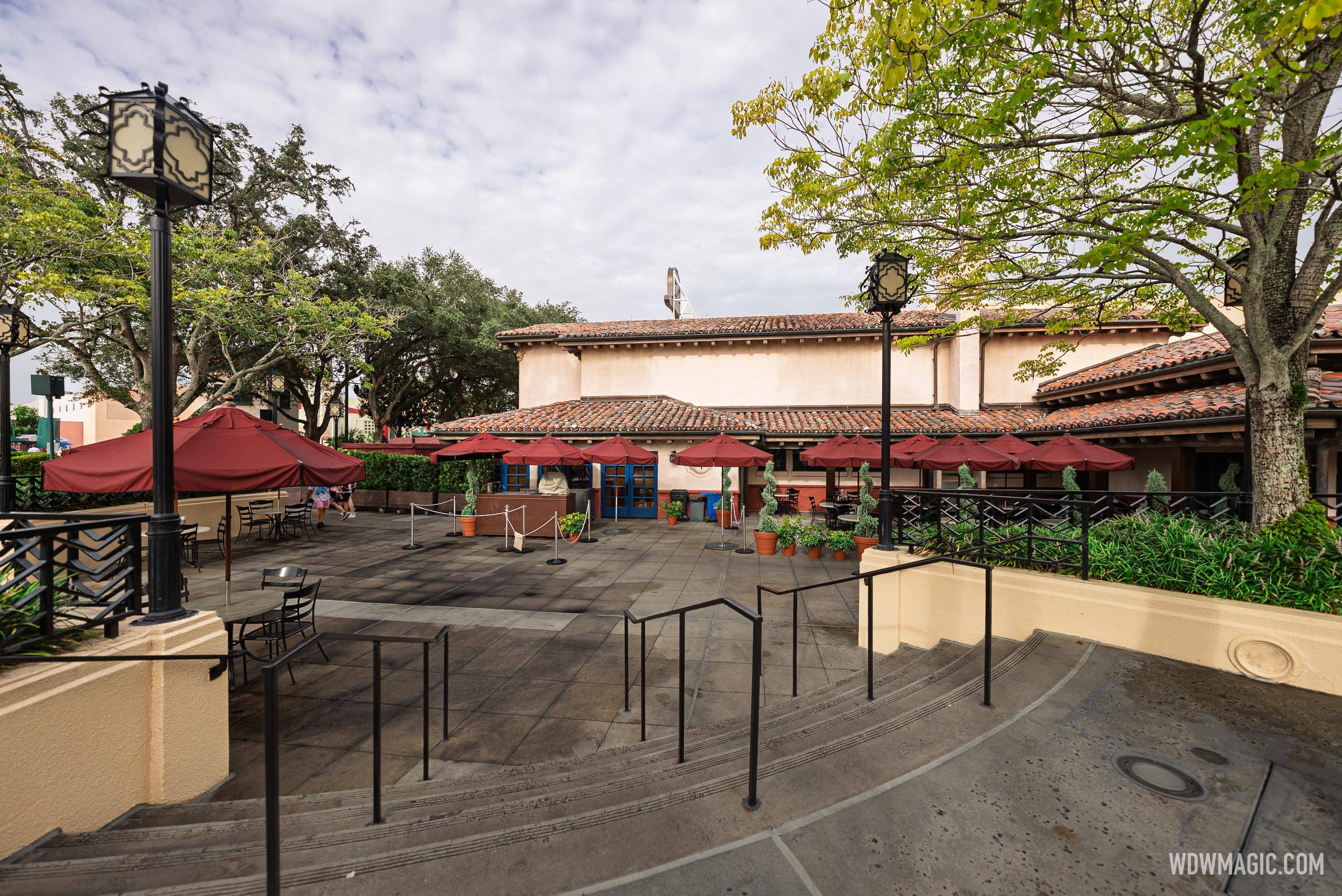 The Hollywood Brown Derby Lounge Patio Moves to Former Starring Rolls Spot During Refurb