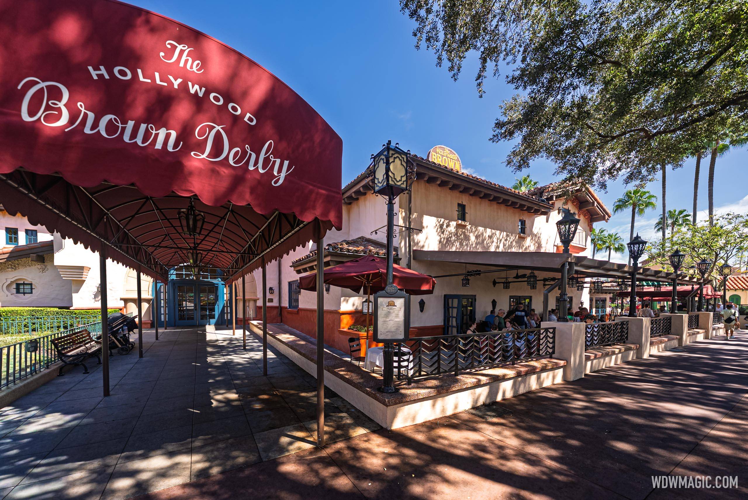 The Hollywood Brown Derby Lounge's New Look