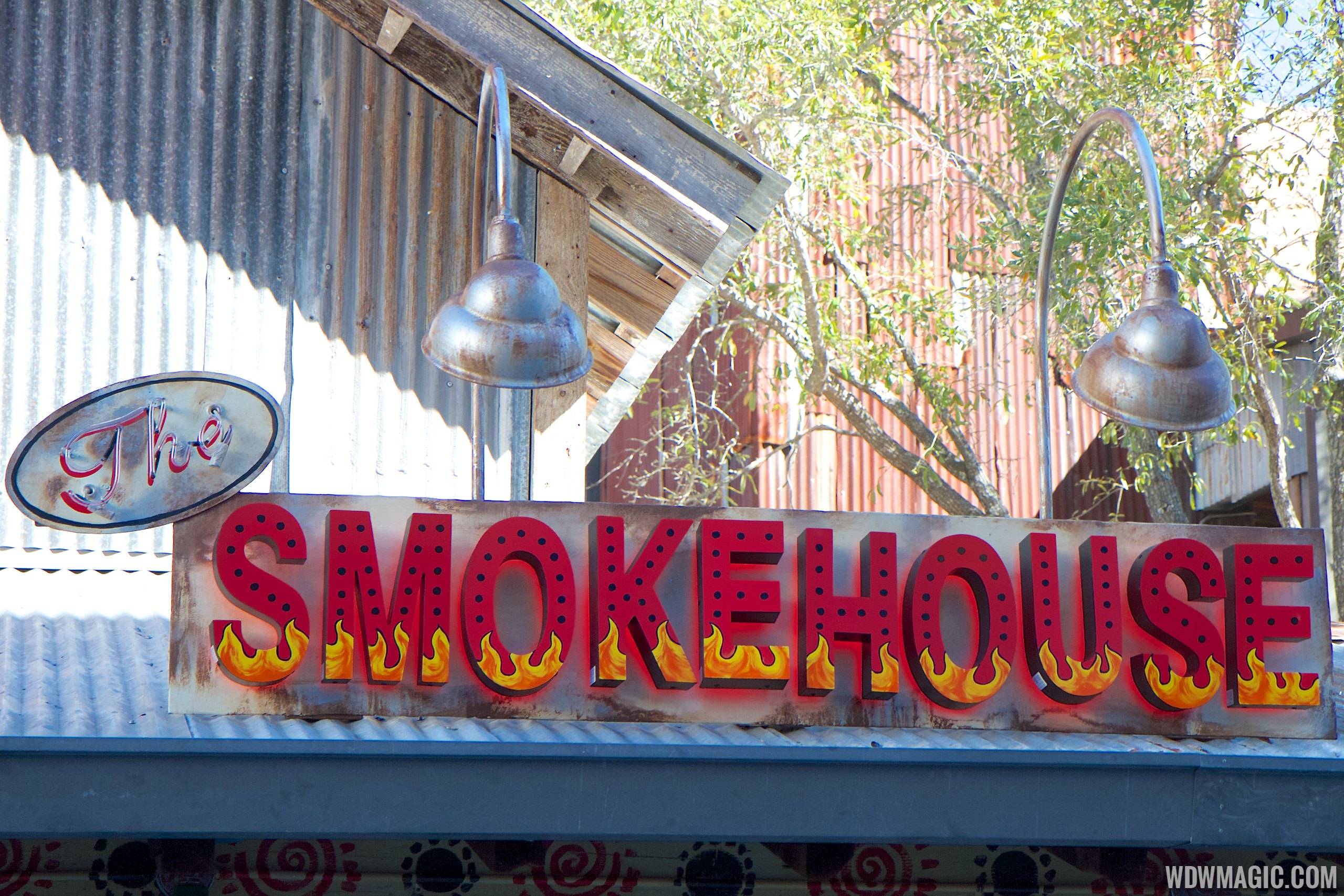 The Smokehouse sign at House of Blues