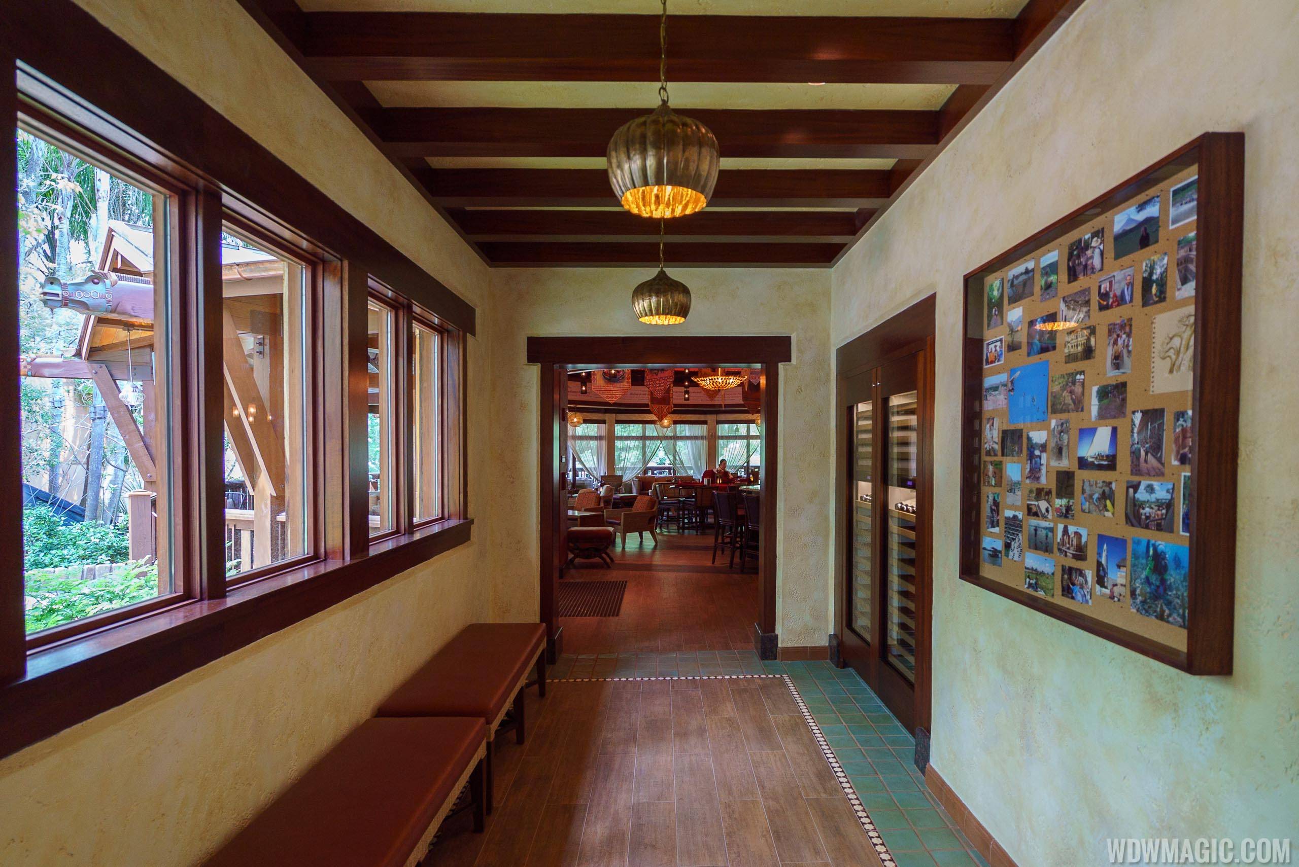 Tiffins - Hallway to Nomad Lounge and Trek Dining Room