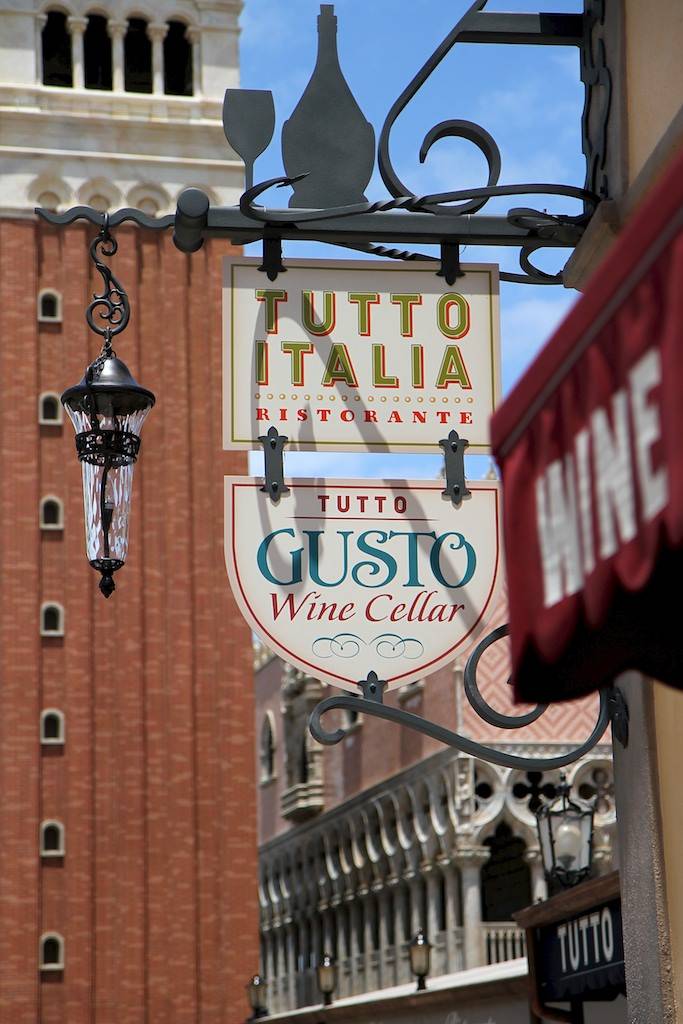 Tutto Italia Ristorante closing for 3 month refurbishment