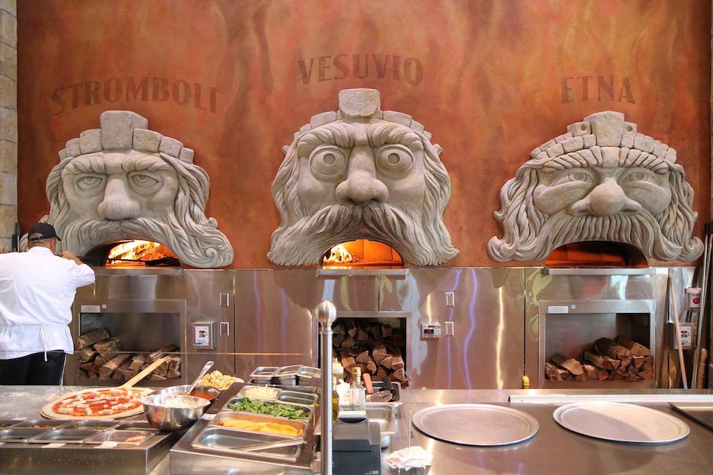 Have you eaten at Epcot's newest restaurant 'Via Napoli'? We want your opinions