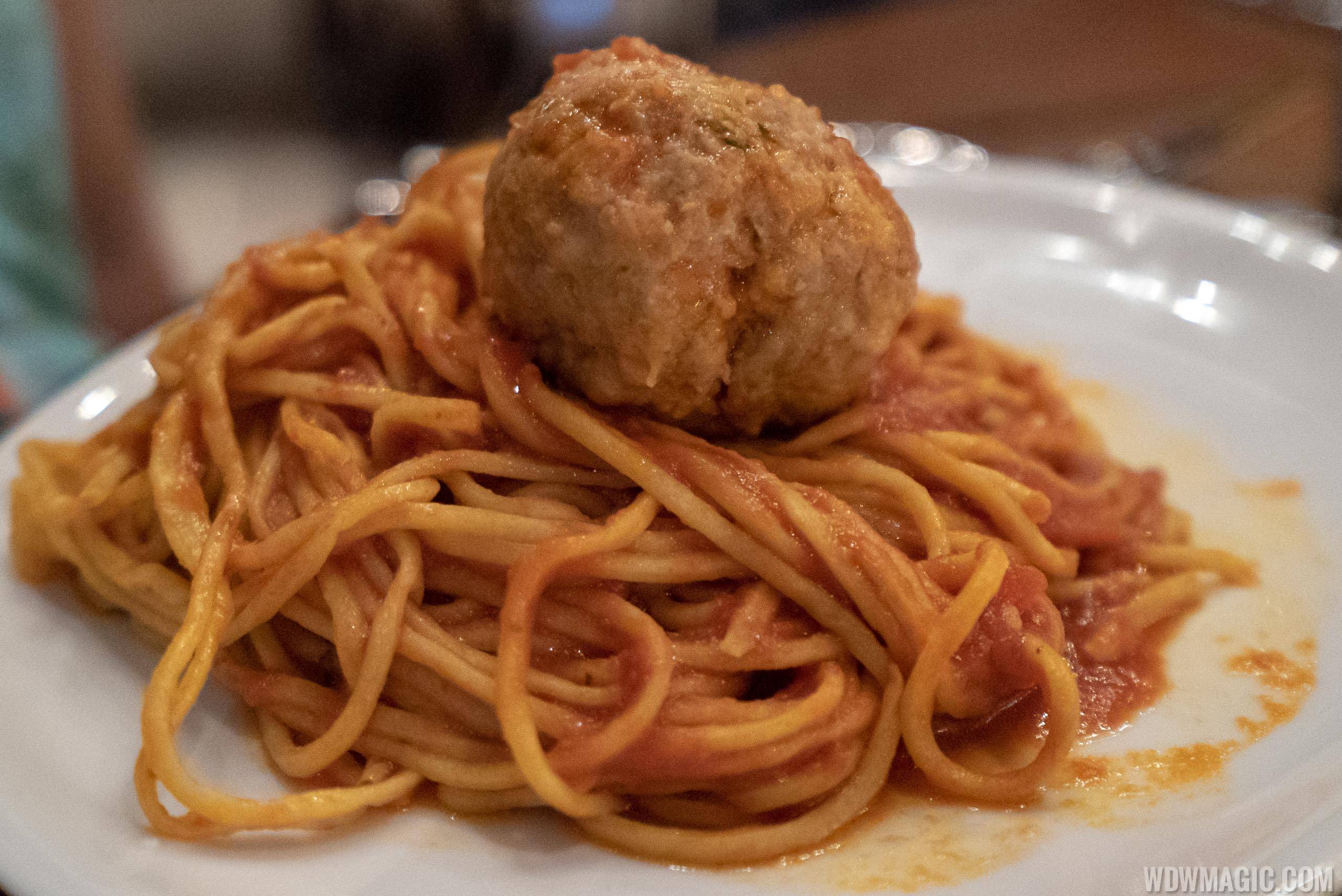 Spaghetti with Tomato Sauce