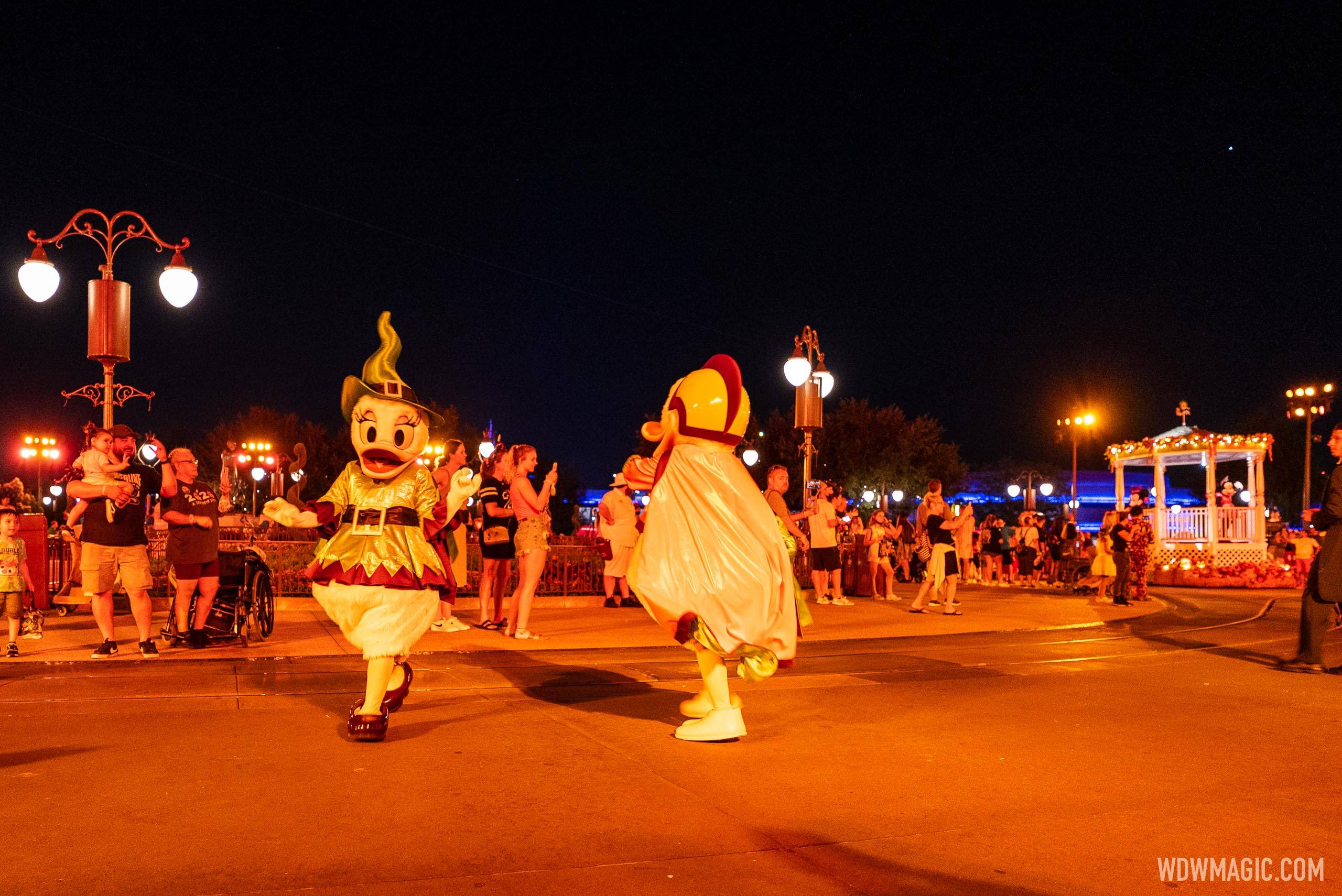 Mickey's Happy Halloween Cavalcade at Disney After Hours BOO BASH