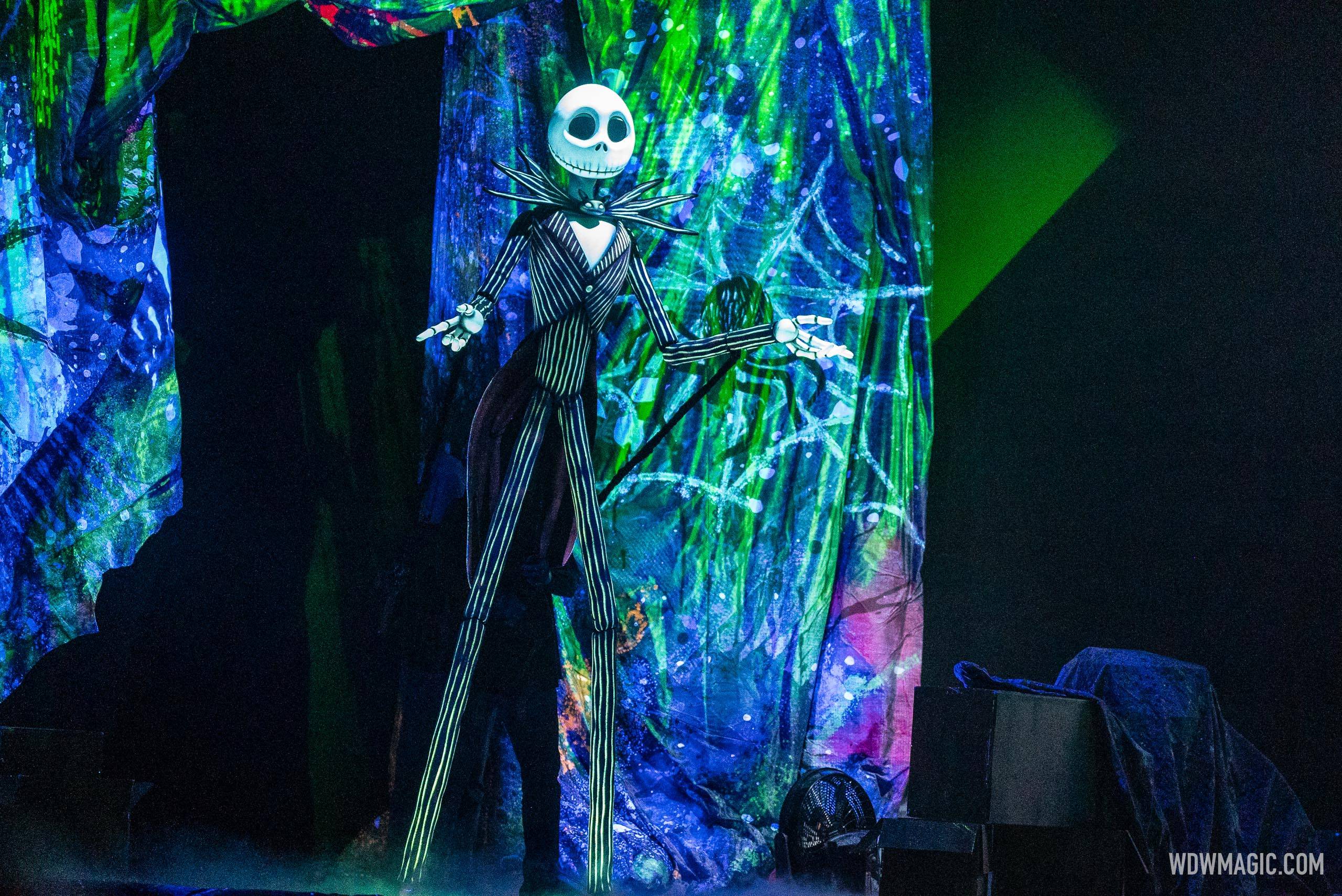 What's This? Tim Burton's The Nightmare Before Christmas Sing-Along show