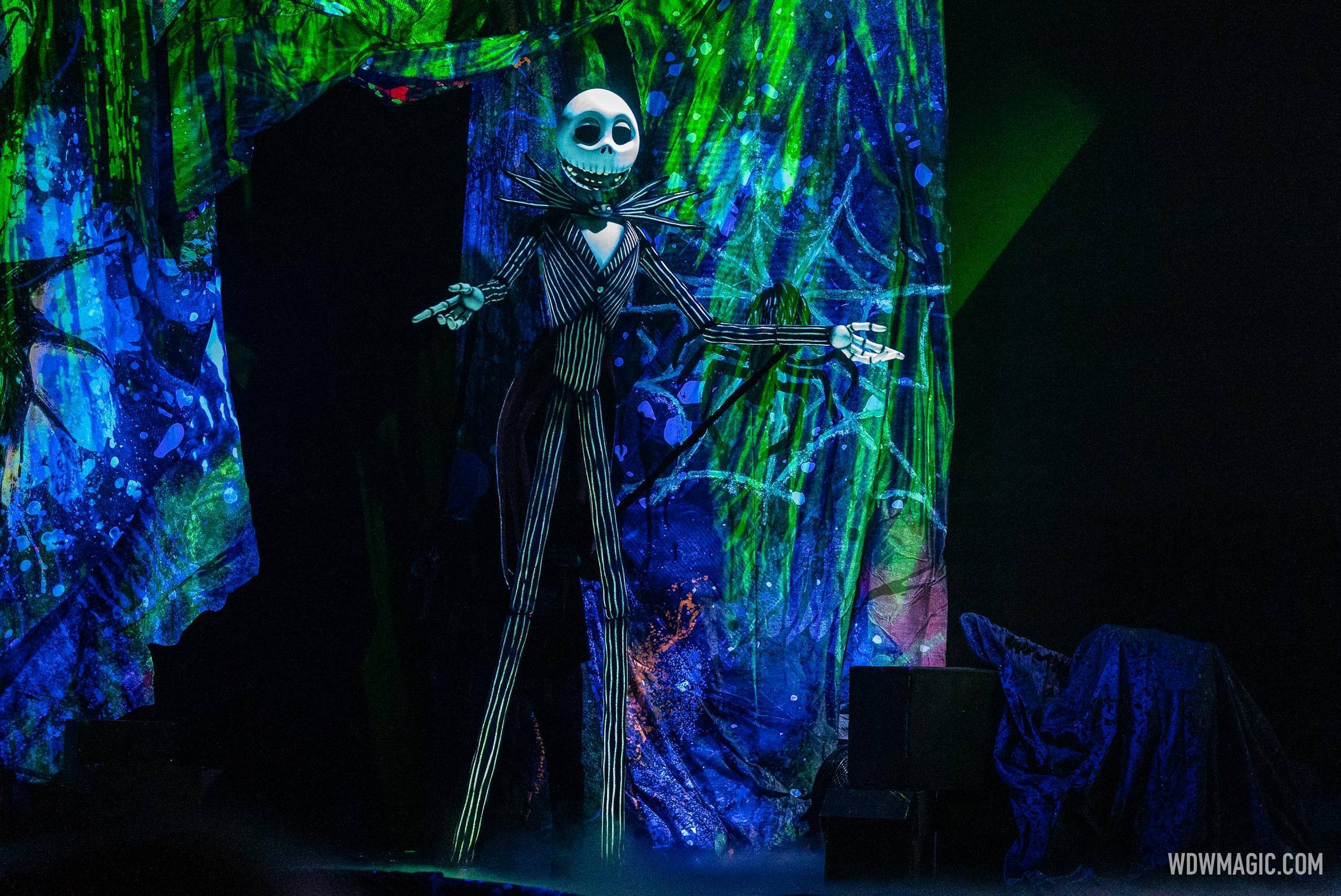 What's This? Tim Burton's The Nightmare Before Christmas Sing-Along show