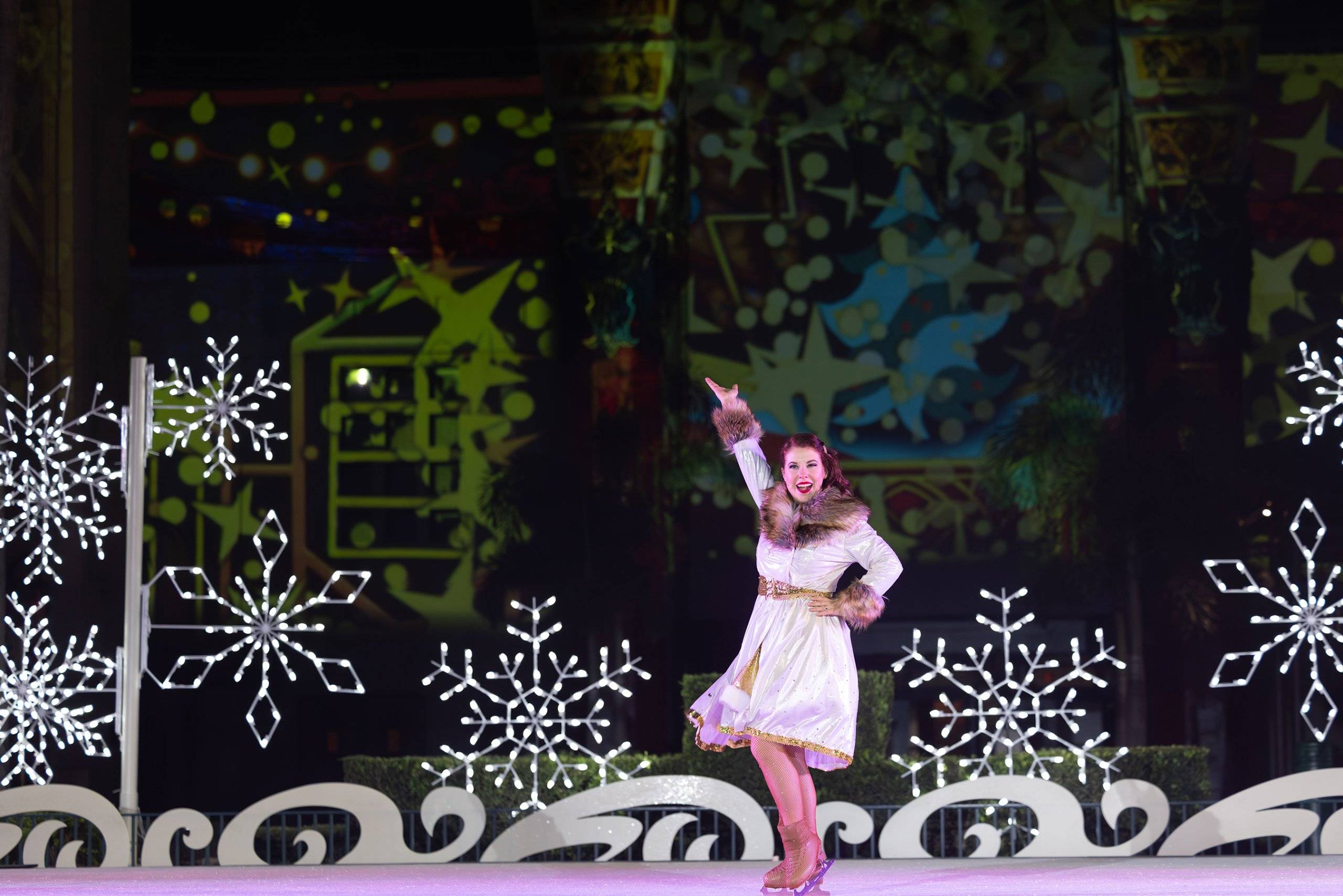 Glisten Skating Show 2025