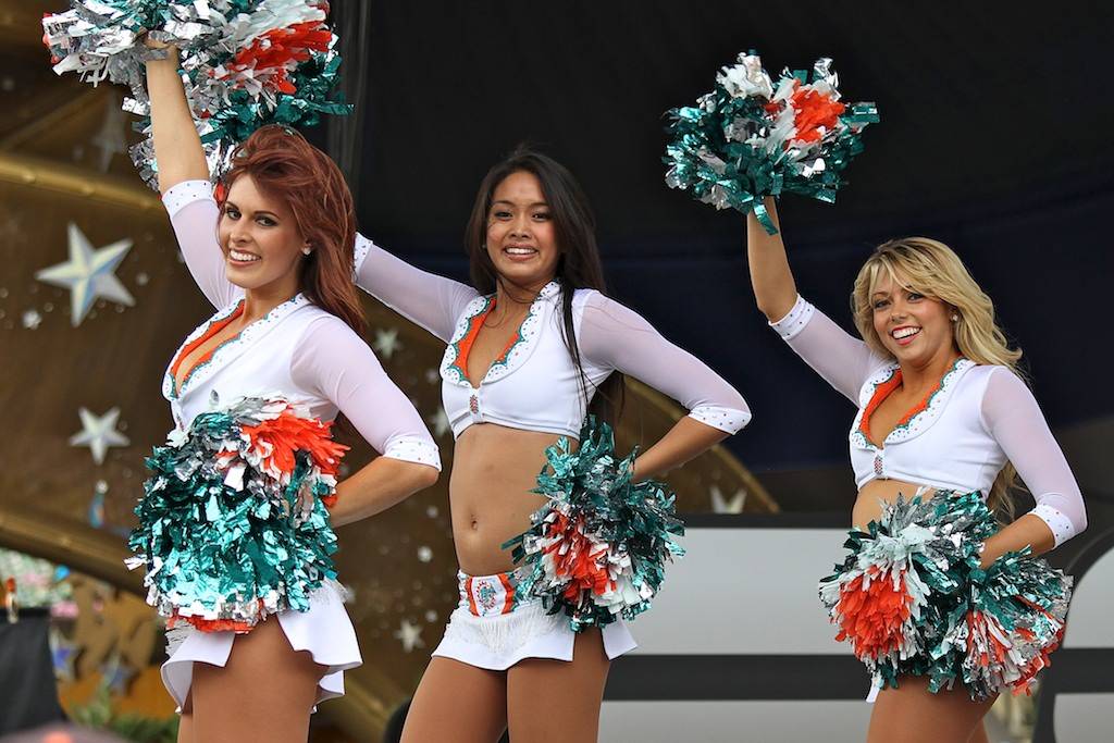 2011 ESPN The Weekend - Day 2 - Miami Dolphins Cheerleaders
