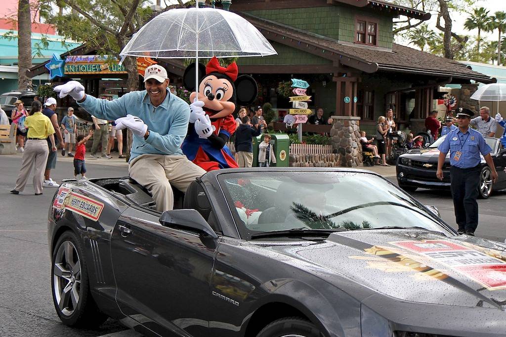 ESPN Is Headed to Disneyland Resort For Super Bowl Week 