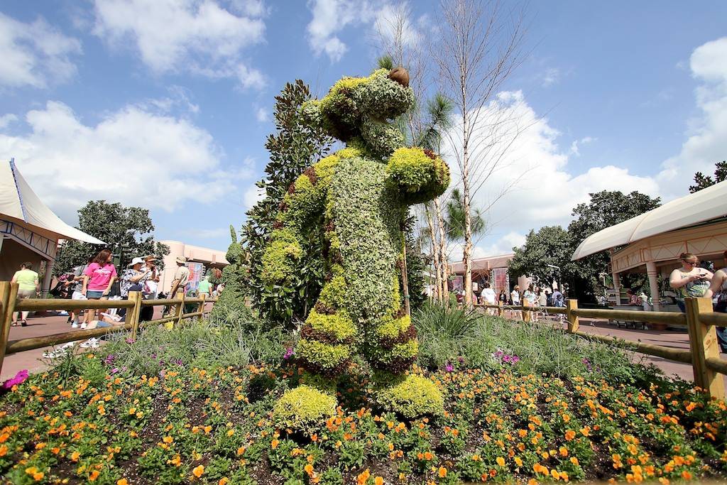 Tigger topiary in the planter area along the bridge to World Showcase from Future World