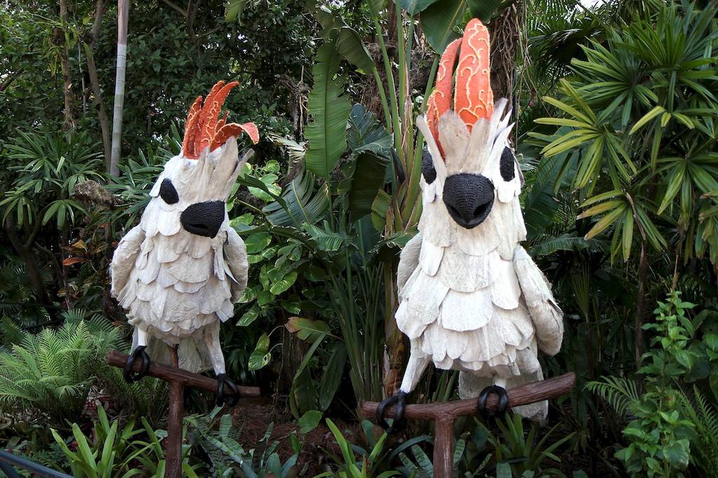 Mexico's exotic birds in topiary form