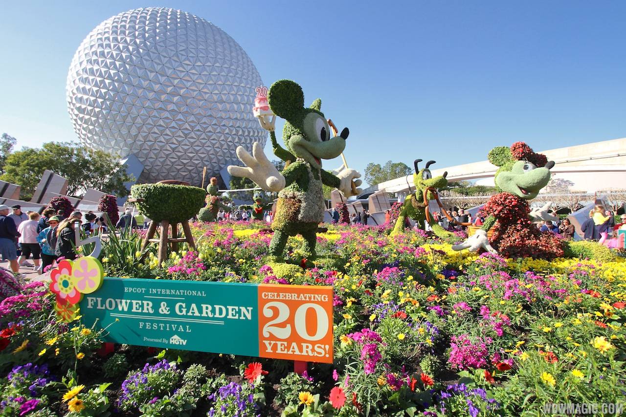 2013 Epcot Flower and Garden Festival - Main entrance topiary