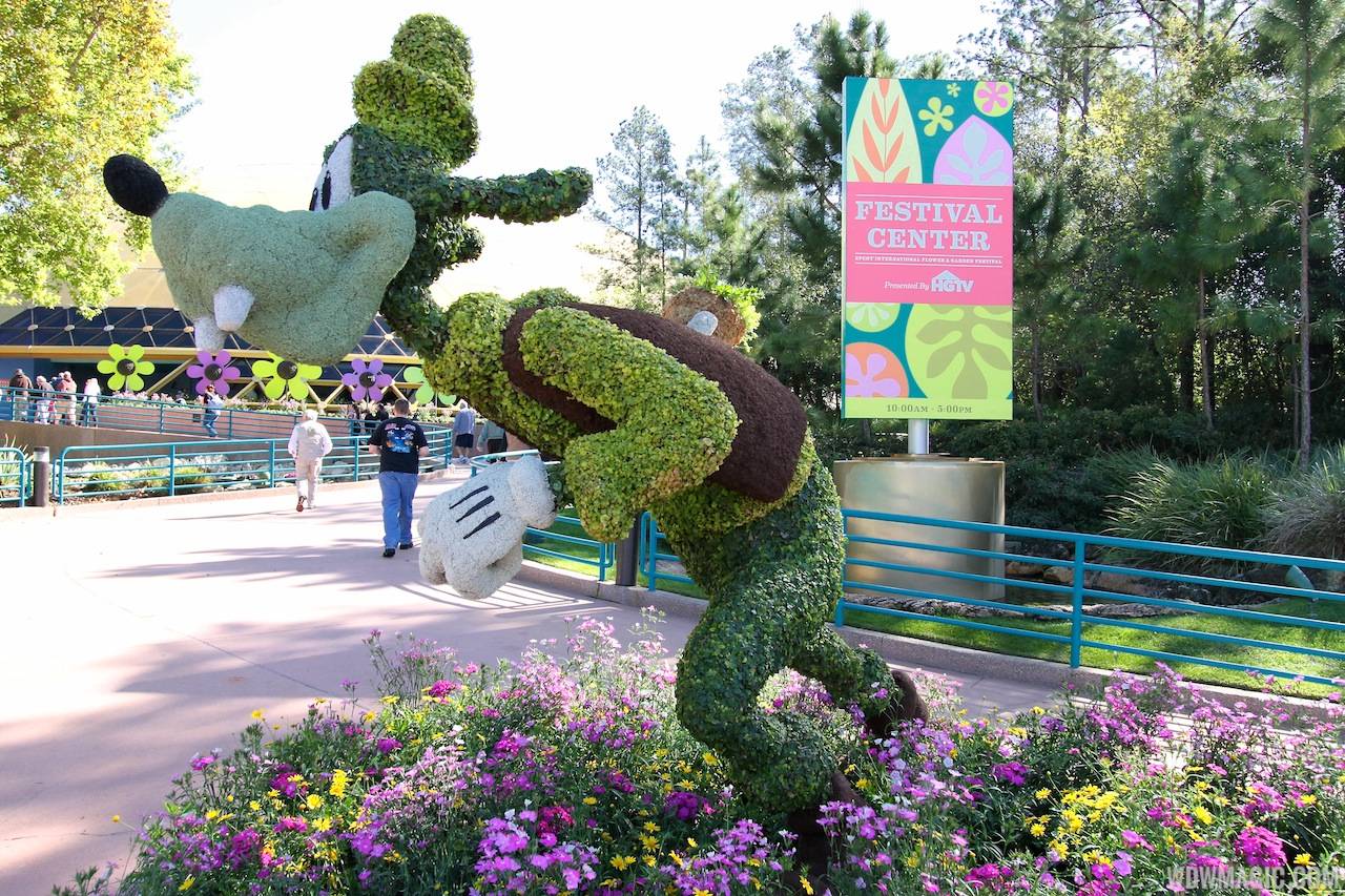 2013 Epcot Flower and Garden Festival - Goofy topiary at the Festival Center