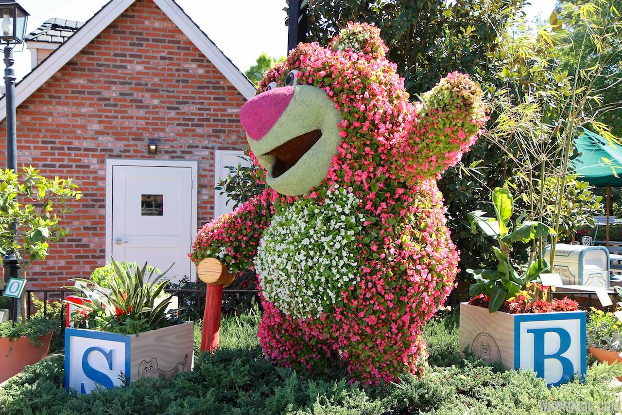2013 Epcot Flower and Garden Festival - Toy Story Lotso topiary