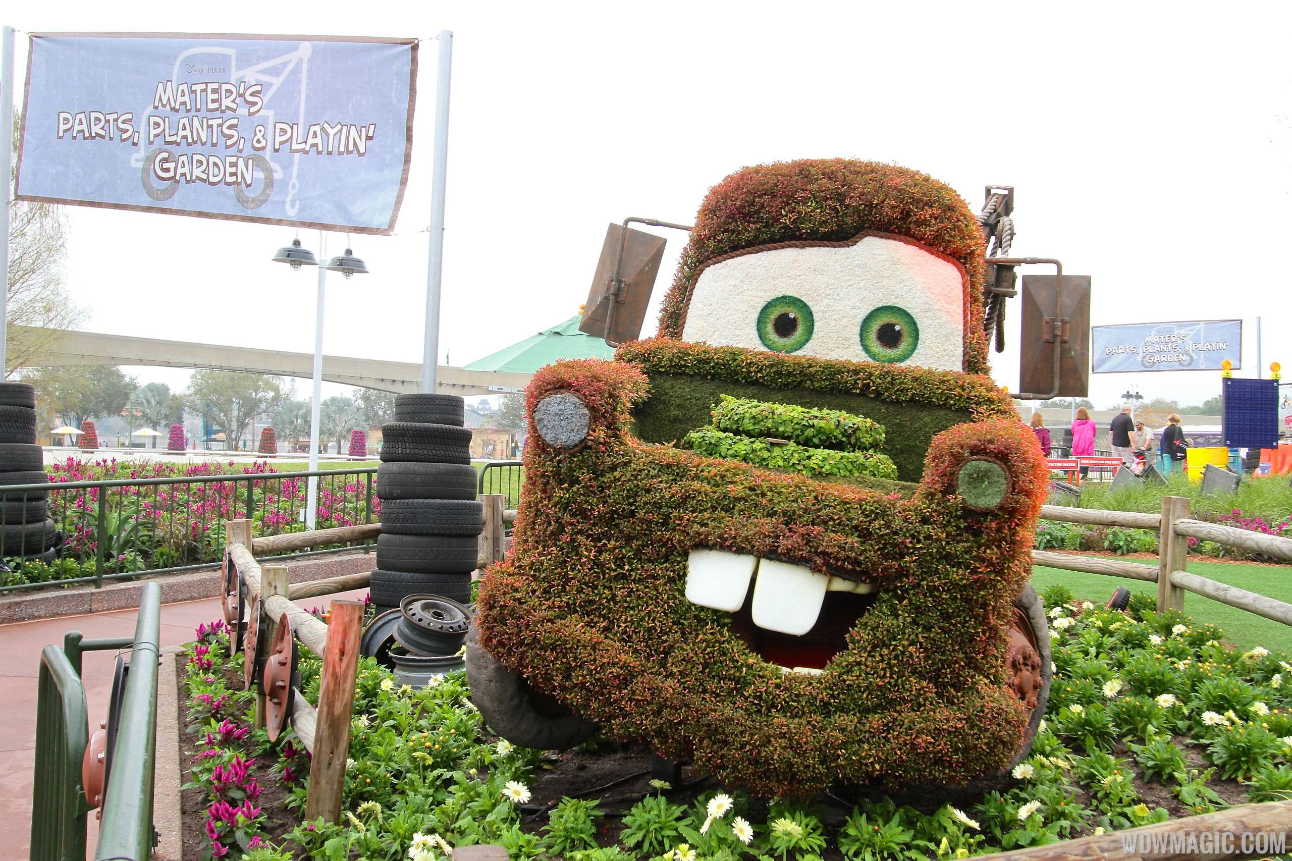 2014 Epcot Flower and Garden Festival - Mater topiary