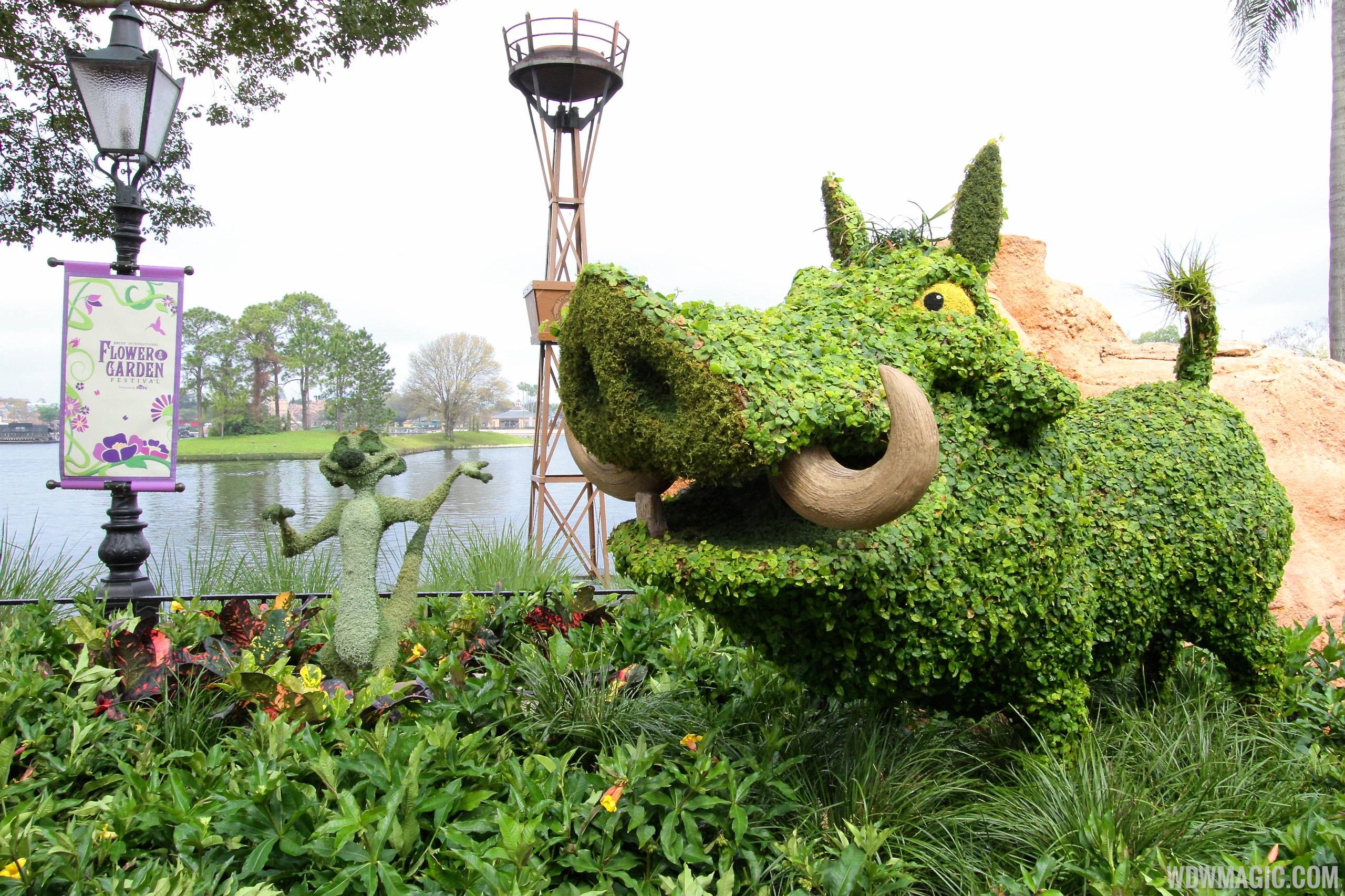 2014 Epcot Flower and Garden Festival - Lion King Timon and Pumba topiary