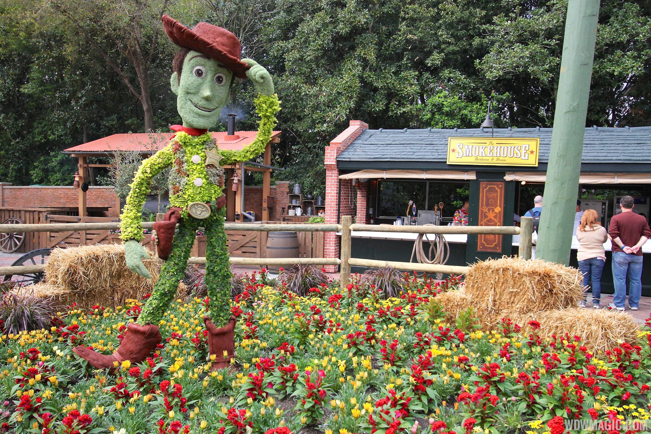 2014 Epcot Flower and Garden Festival - Woody topiary at the American Adventure