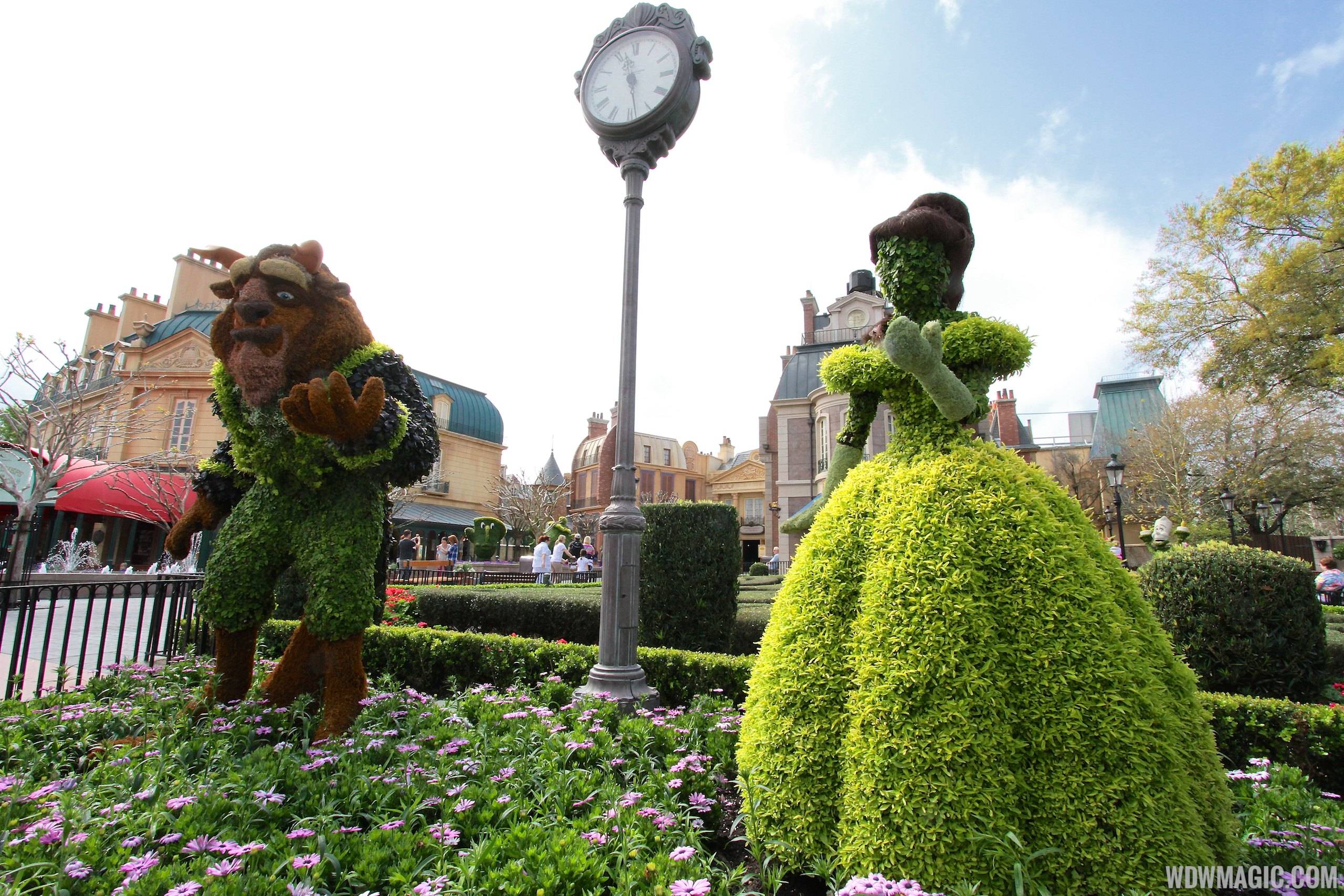 2014 Epcot Flower and Garden Festival - Beauty and the Beast topiary