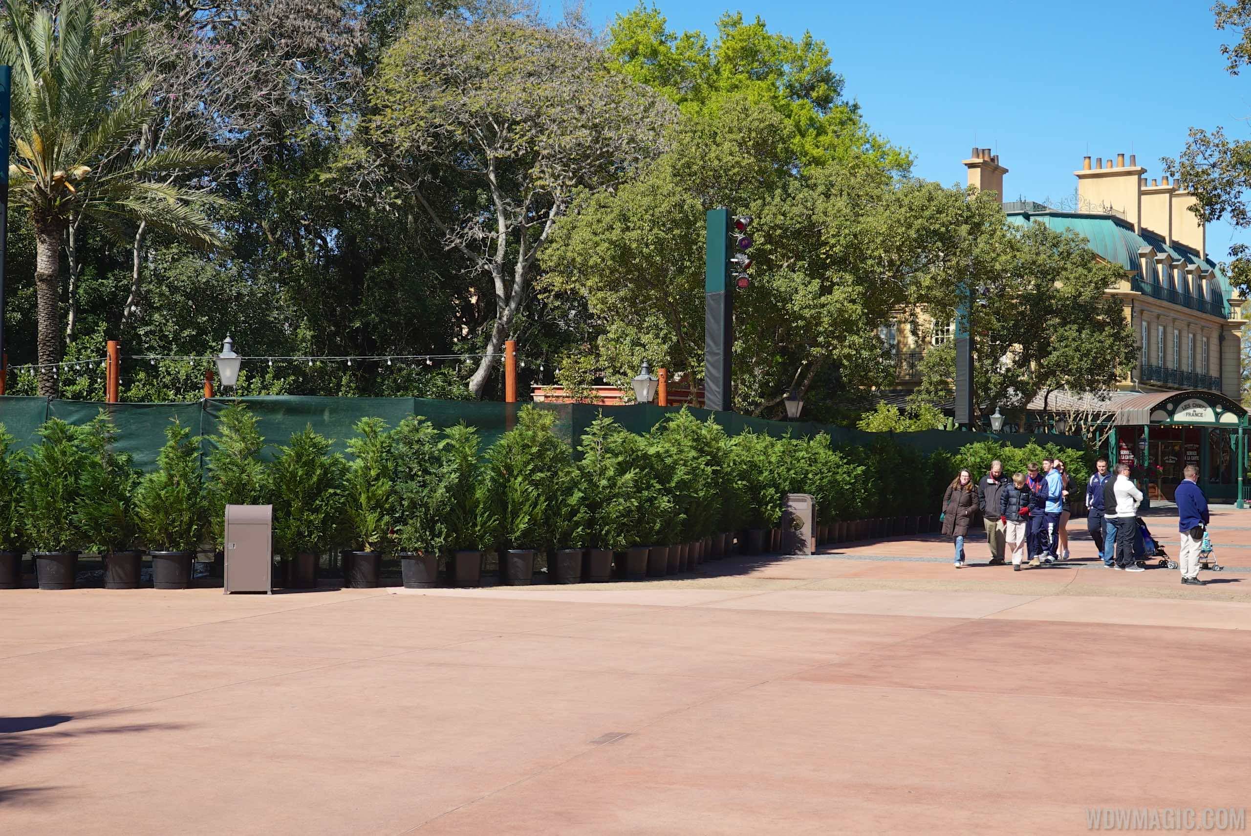 PHOTOS - Topiary and Outdoor Kitchens now being put in place ahead of the 2015 Epcot International Flower and Garden Festival