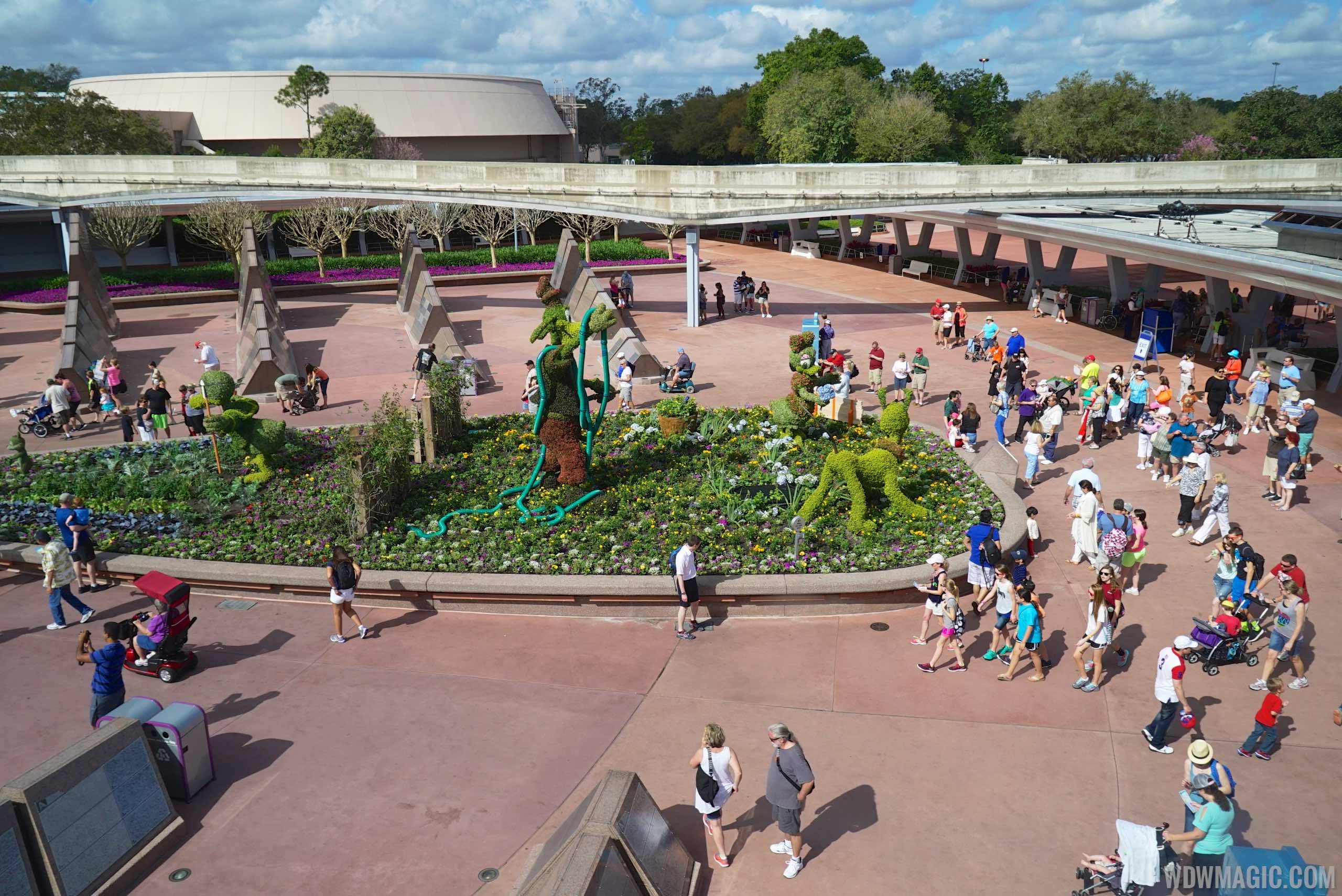 2015 Epcot Flower and Garden Festival - Main entrance topiary