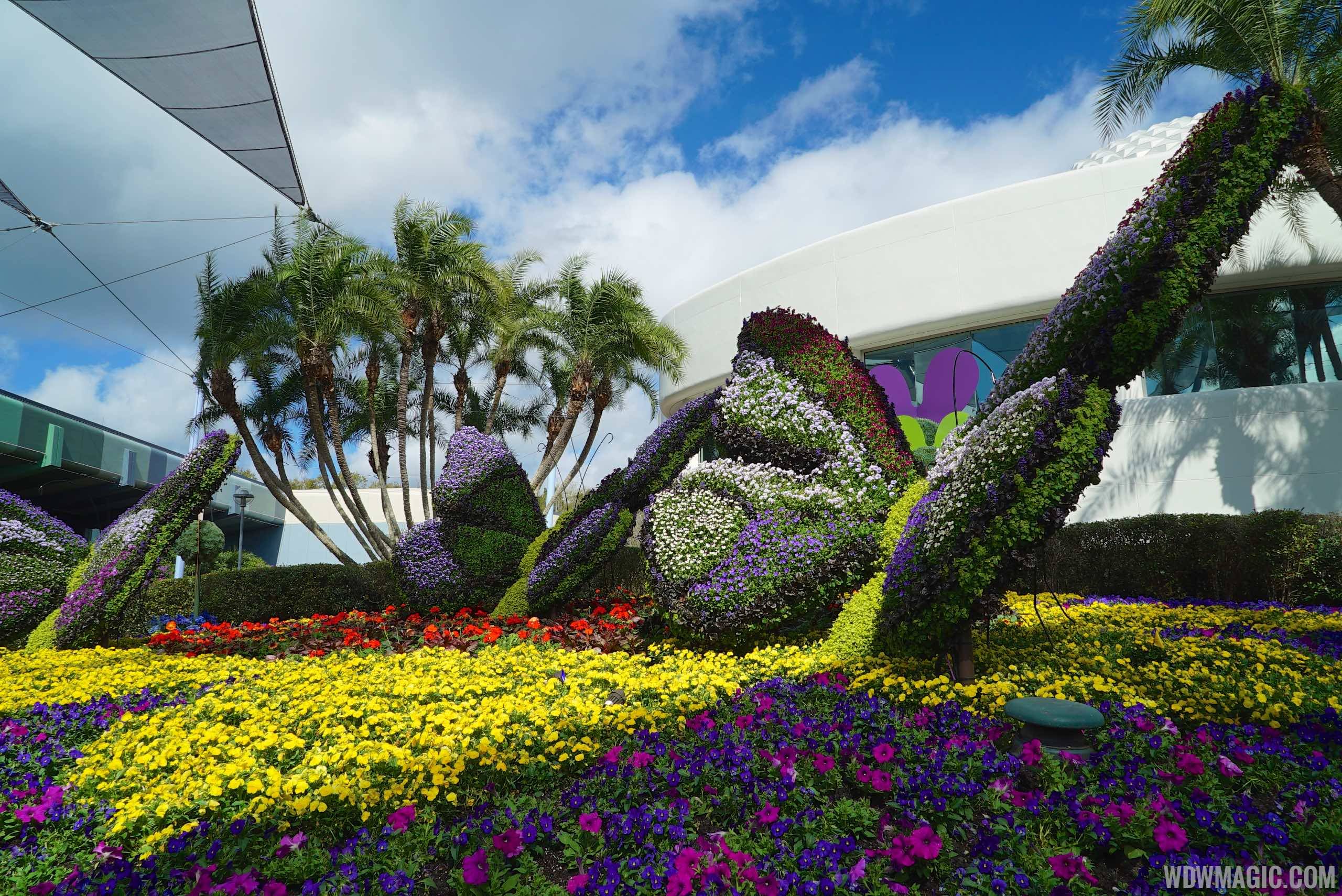 2015 Epcot Flower and Garden Festival - Spaceship Earth topiary