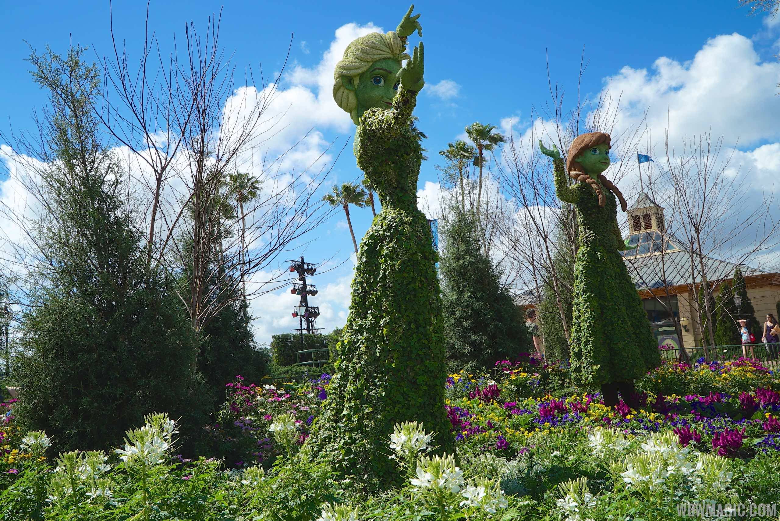 2015 Epcot Flower and Garden Festival - Frozen topiary