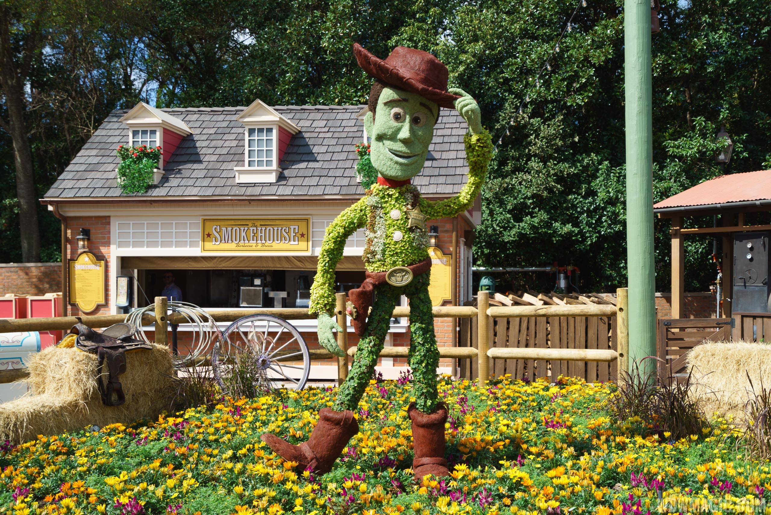2017 Flower and Garden Festival - Woody at the American Adventure