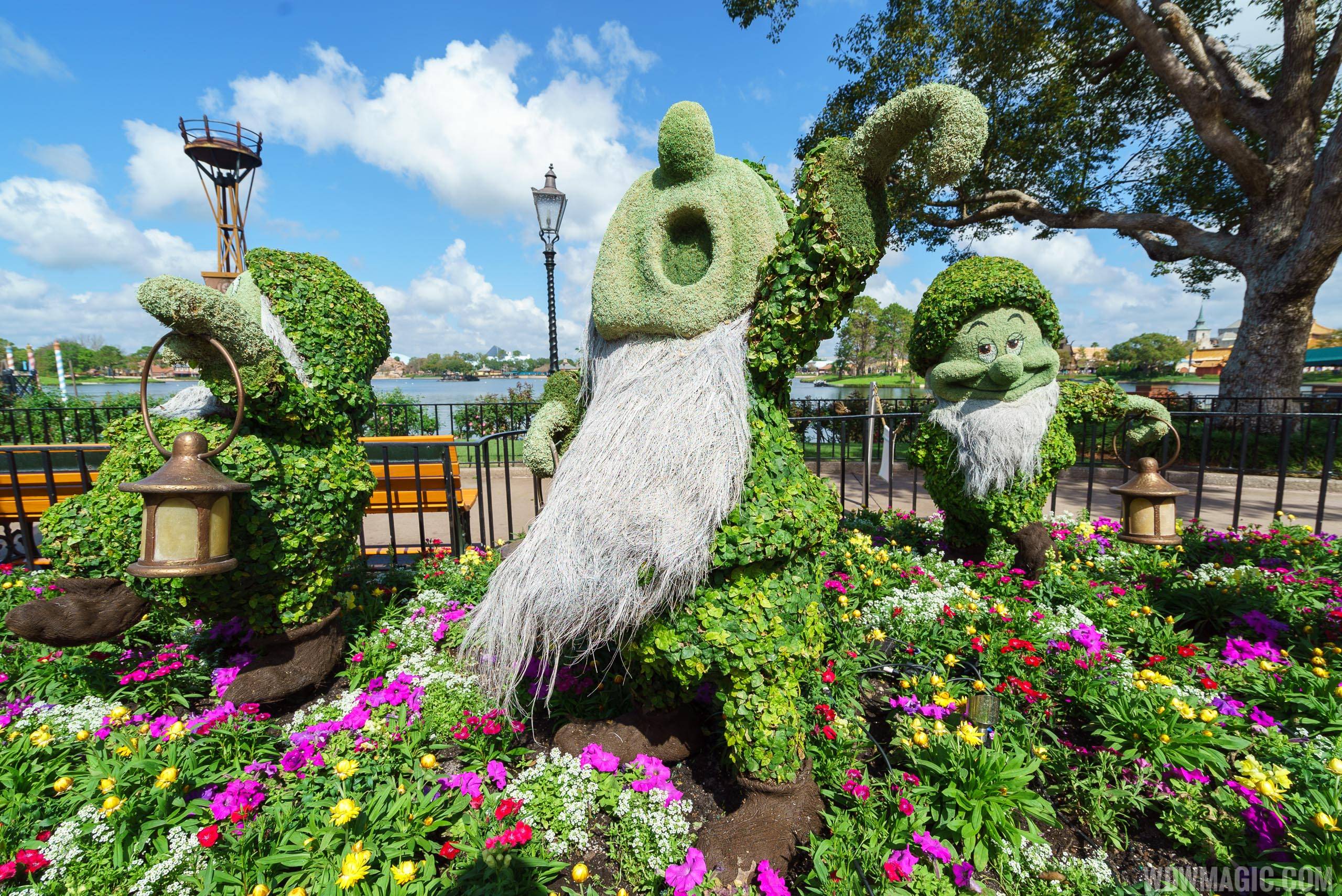 2017 Flower and Garden Festival - Snow White and the Seven Dwarfs topiaries at the Germany Pavilion