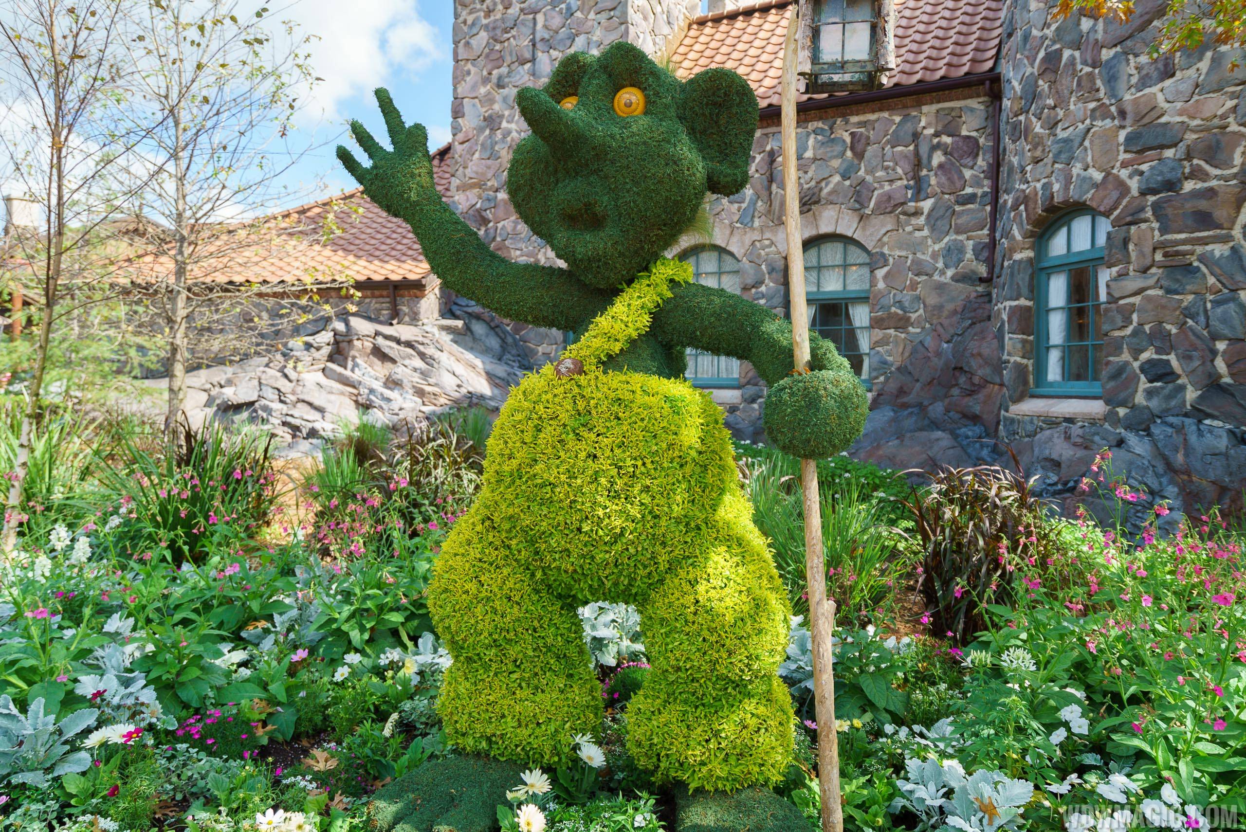 2017 Flower and Garden Festival - Troll topiary at the Norway Pavilion