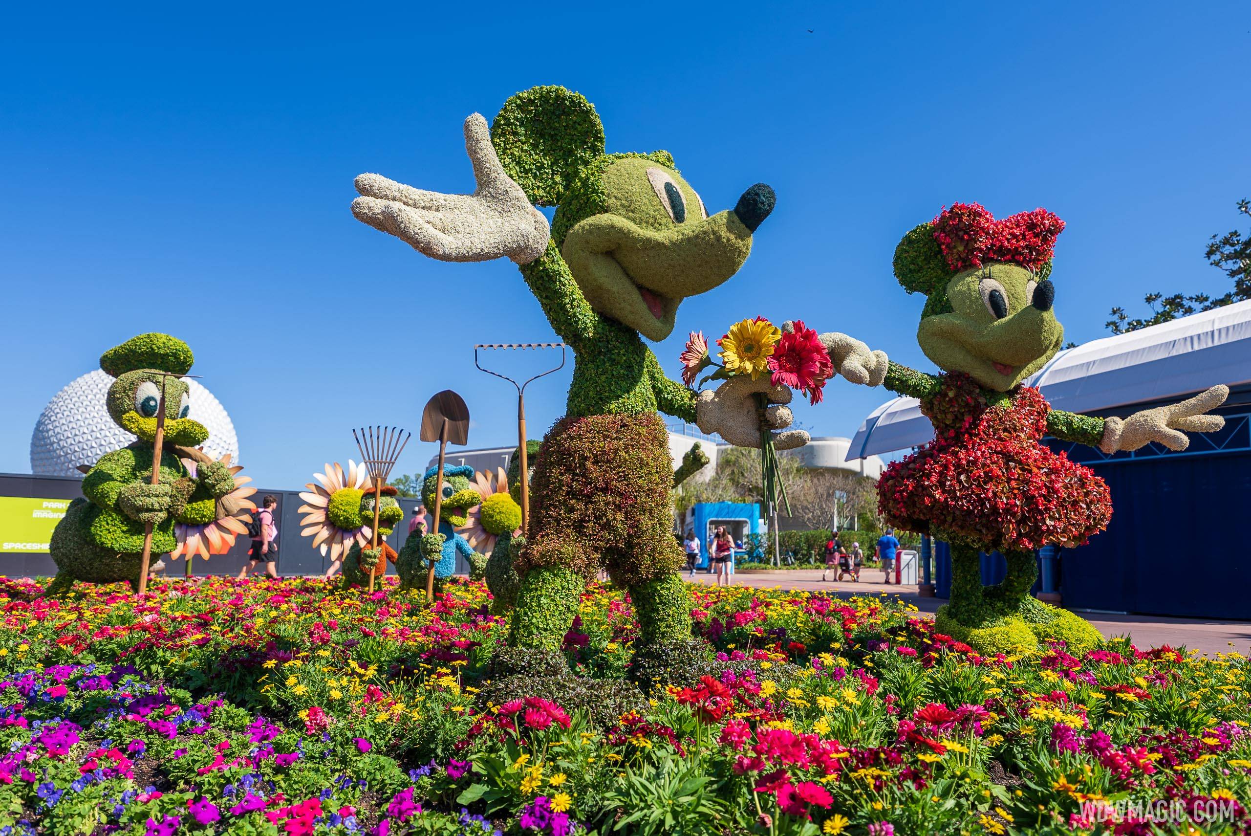 2022 EPCOT International Flower and Garden Festival blooms at