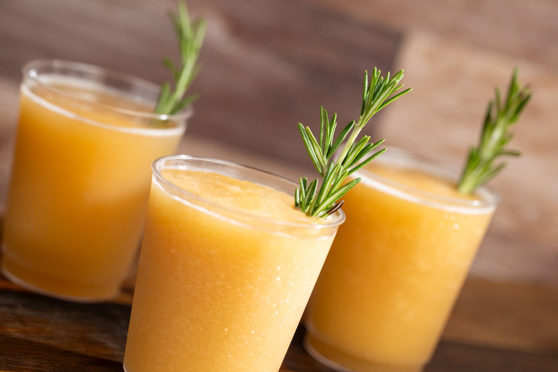 Frozen Lemon Tea with B&auml;renjager Honey and Bourbon