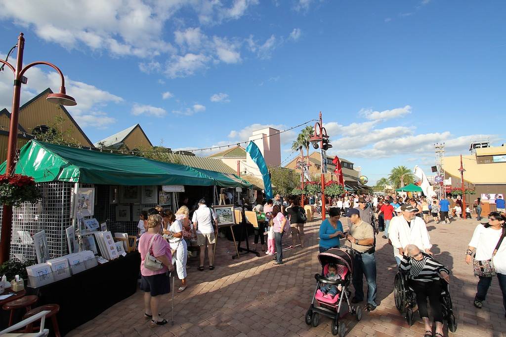 PHOTOS - A look around last weekend's 'Festival of the Masters' at Downtown Disney