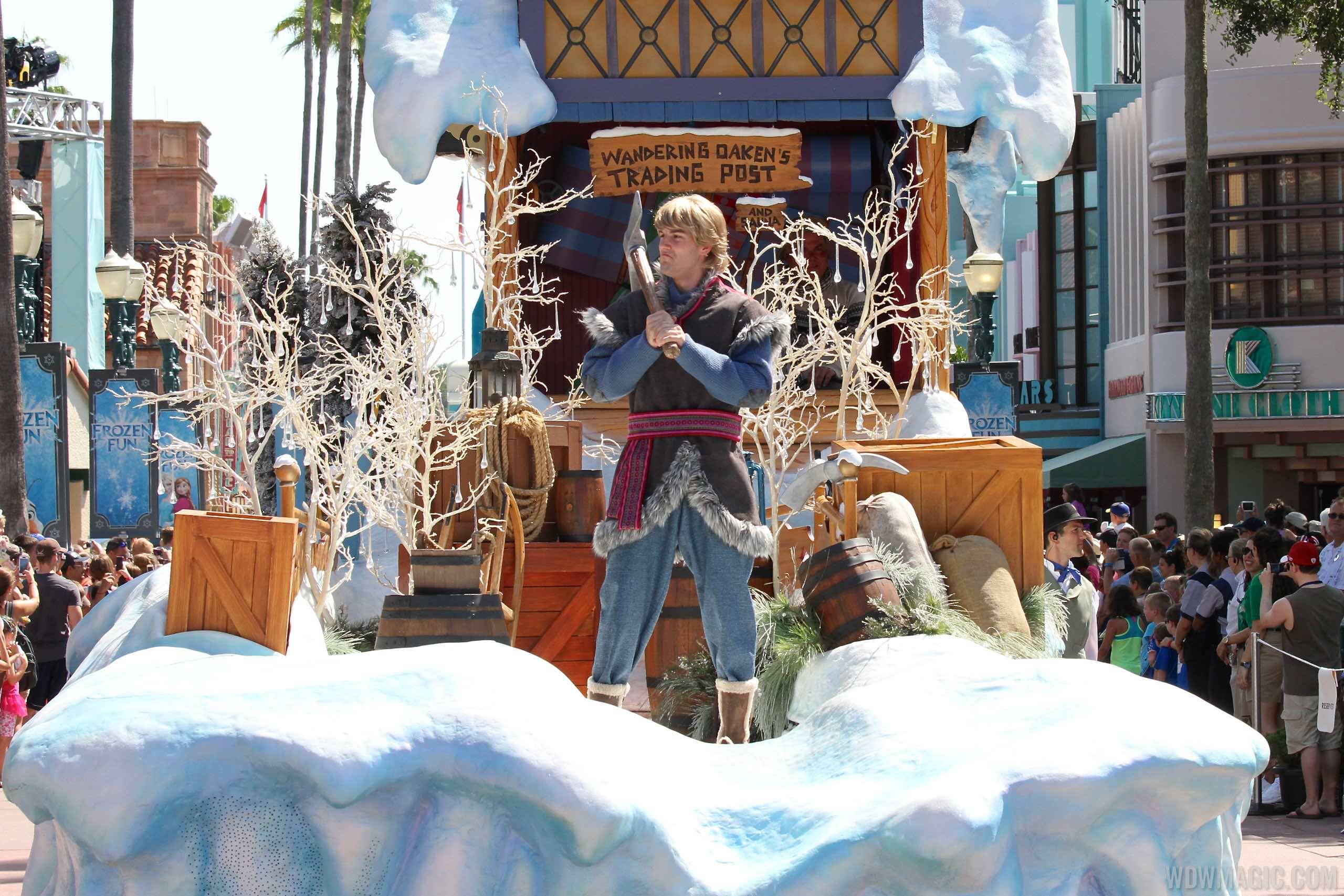 Frozen Royal Welcome 2015 - Kristoff