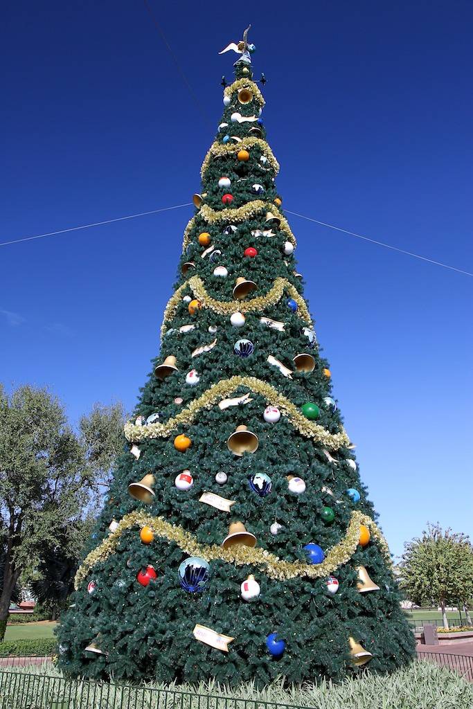 2011 Epcot Christmas Tree