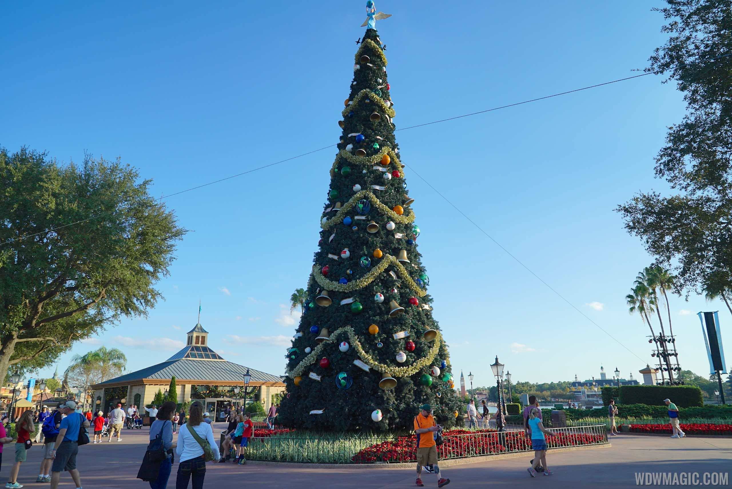 Epcot holiday decorations 2014