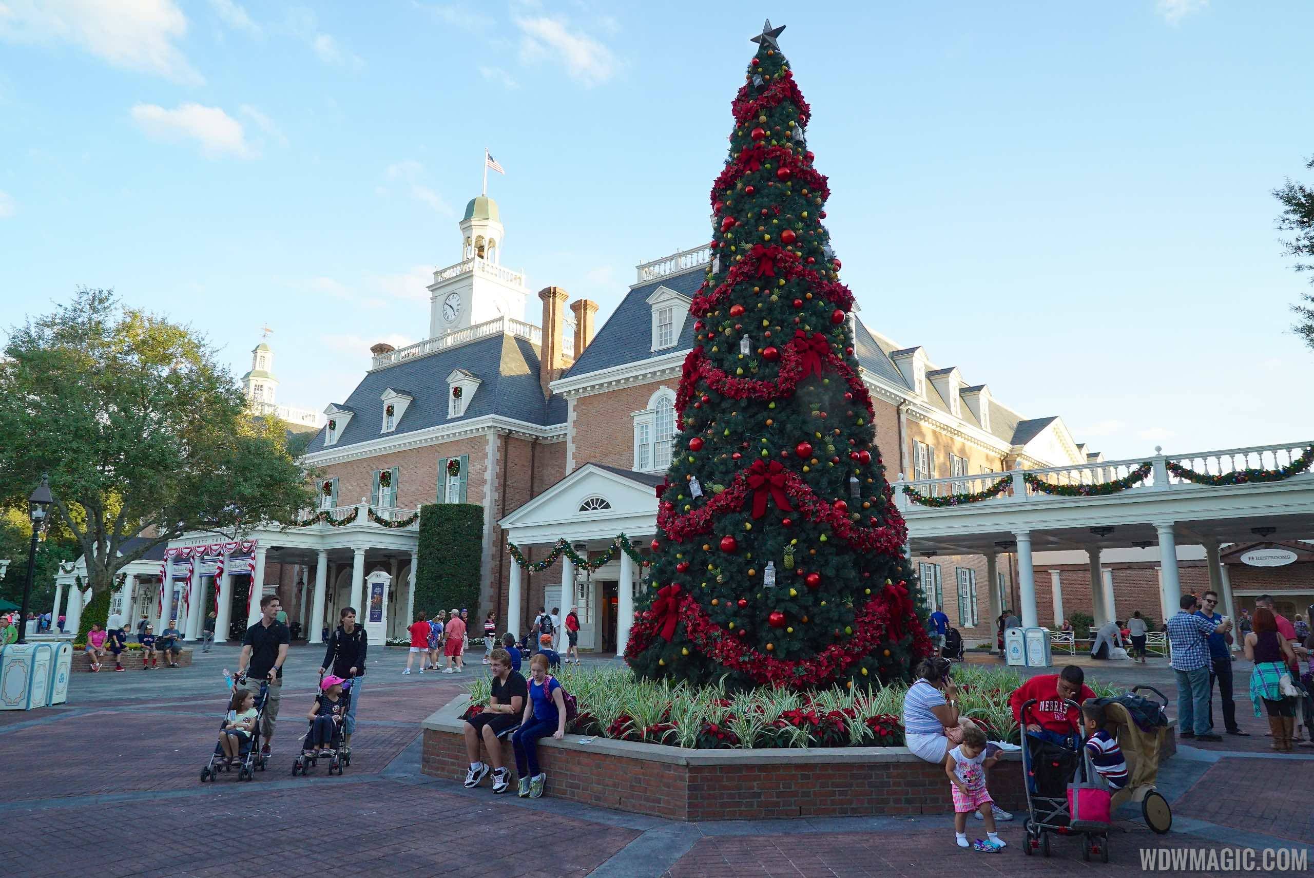 Epcot holiday decorations 2014