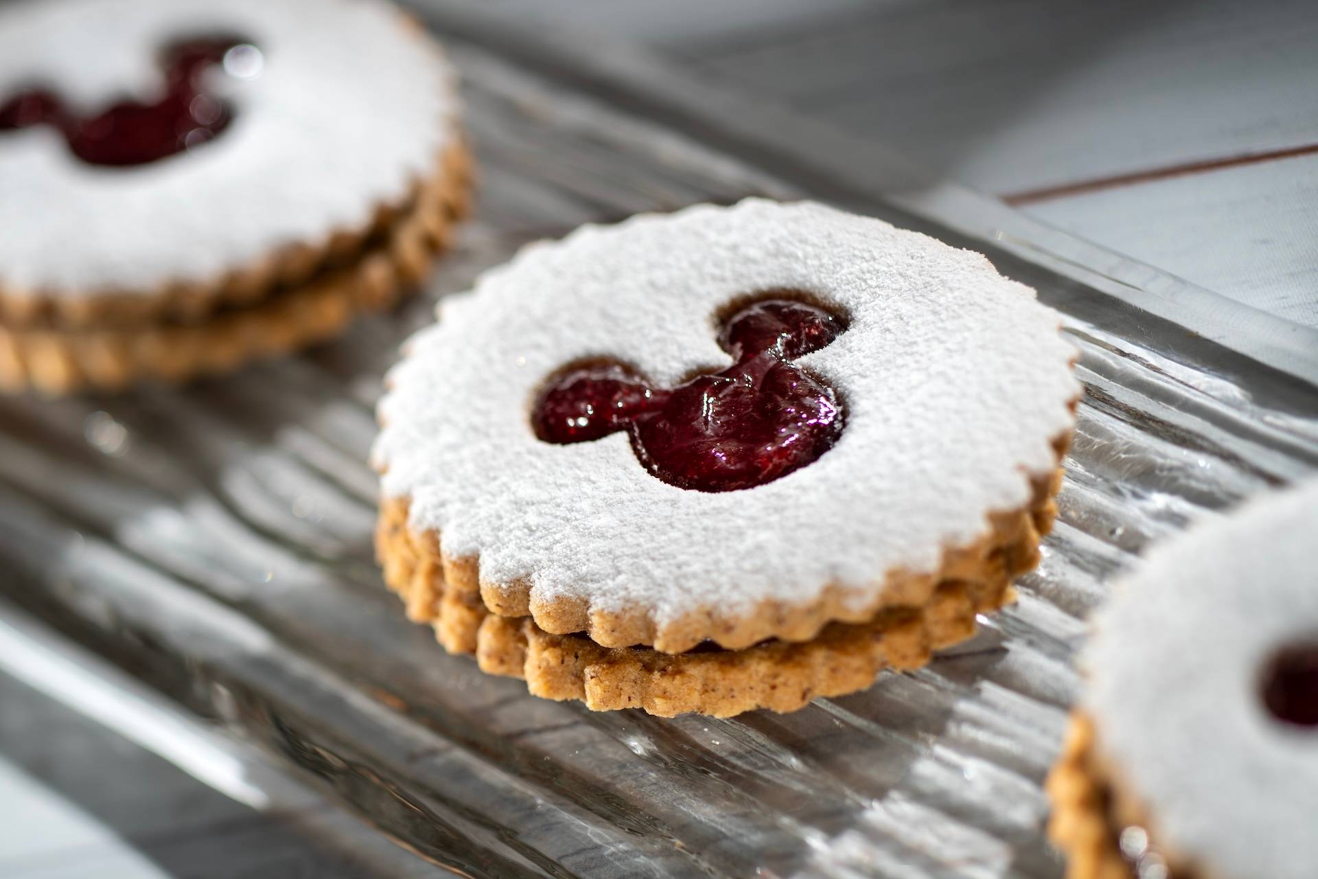 Hazelnut Linzer Cookie