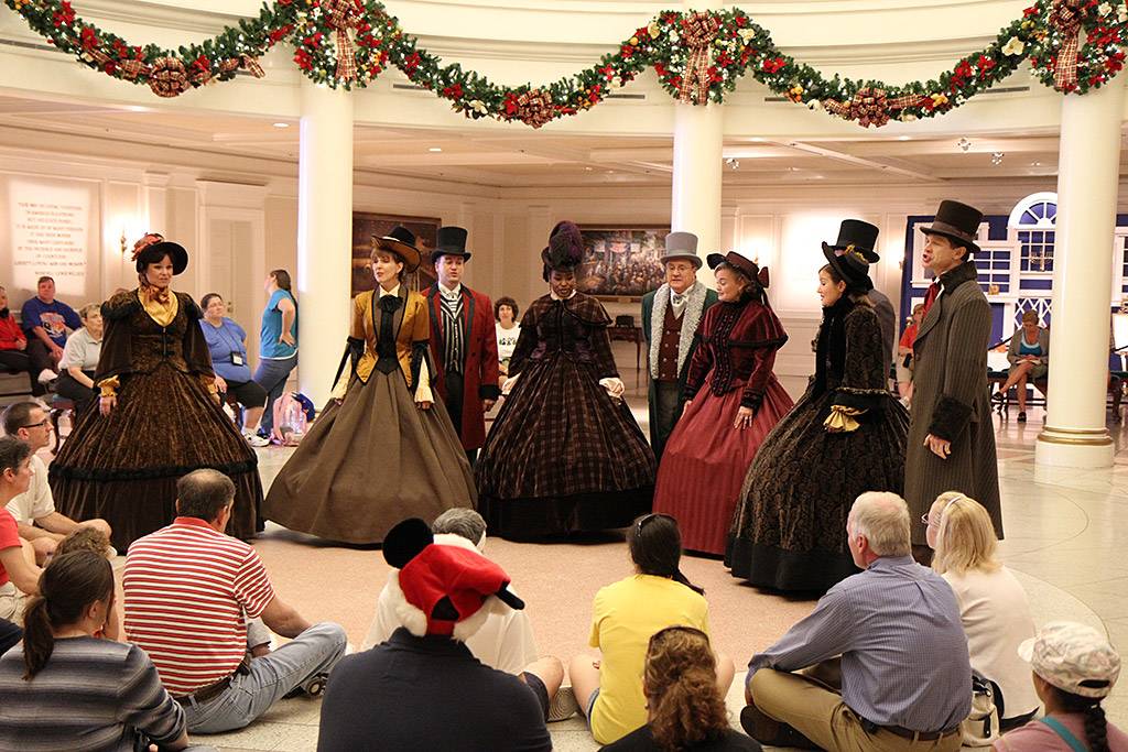The American Adventure - Voices of Liberty Christmas Carolers