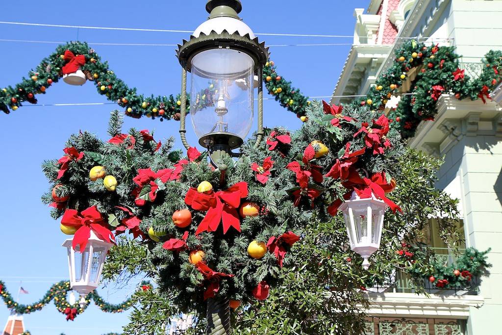Holidays decorations at the Magic Kingdom 2011