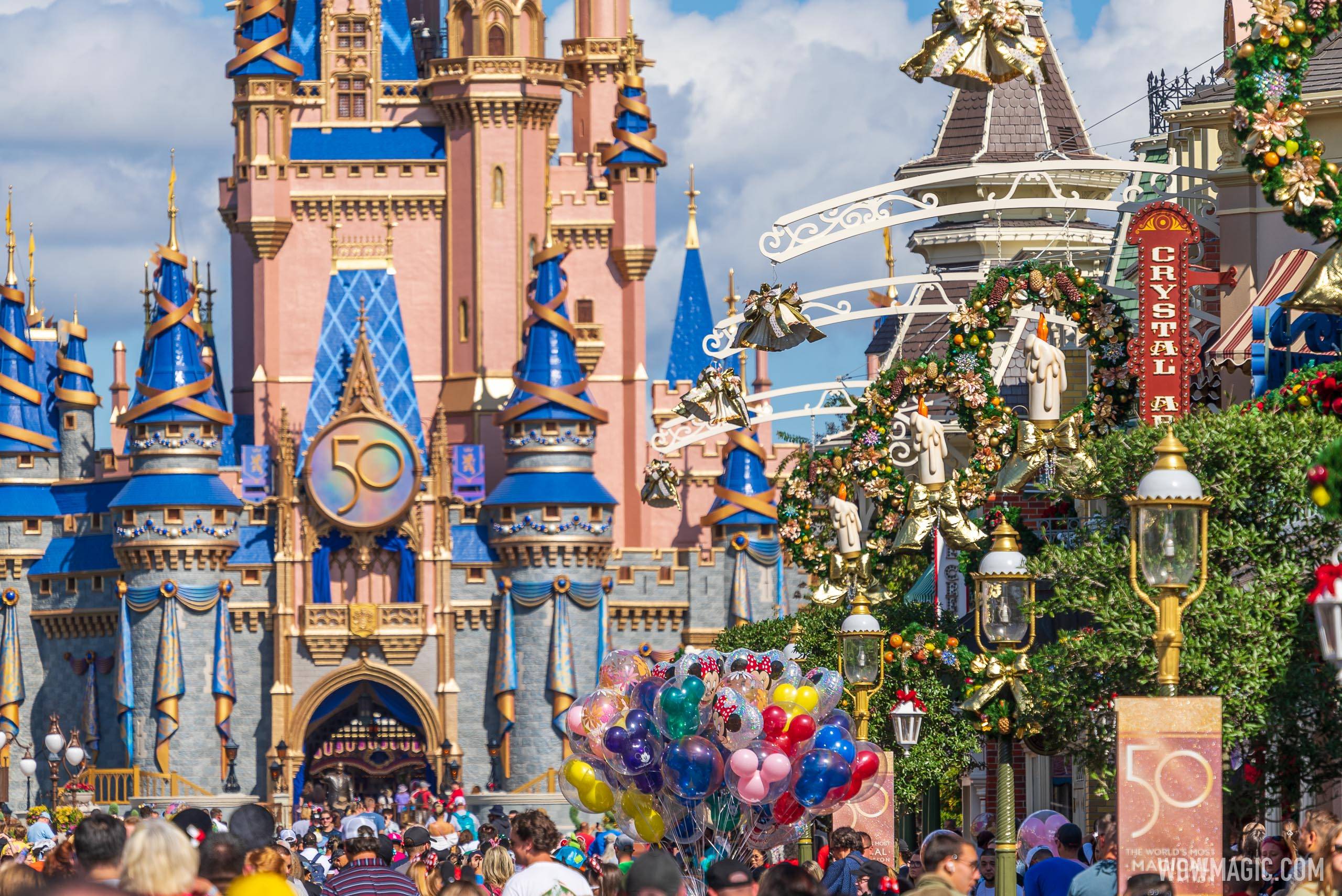 Magic Kingdom has longer hours during November in this latest update