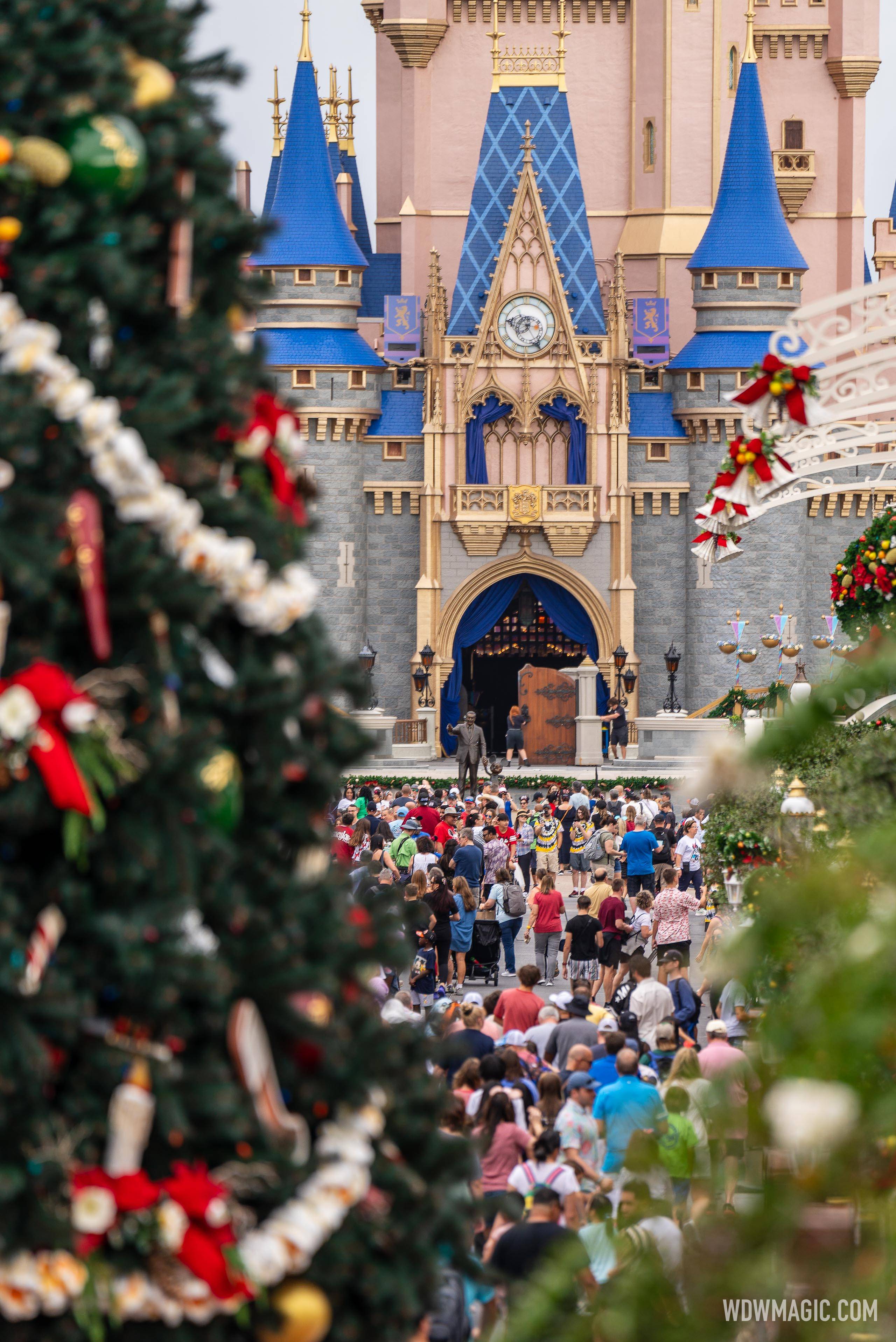 The Christmas season is coming to an end at Walt Disney World