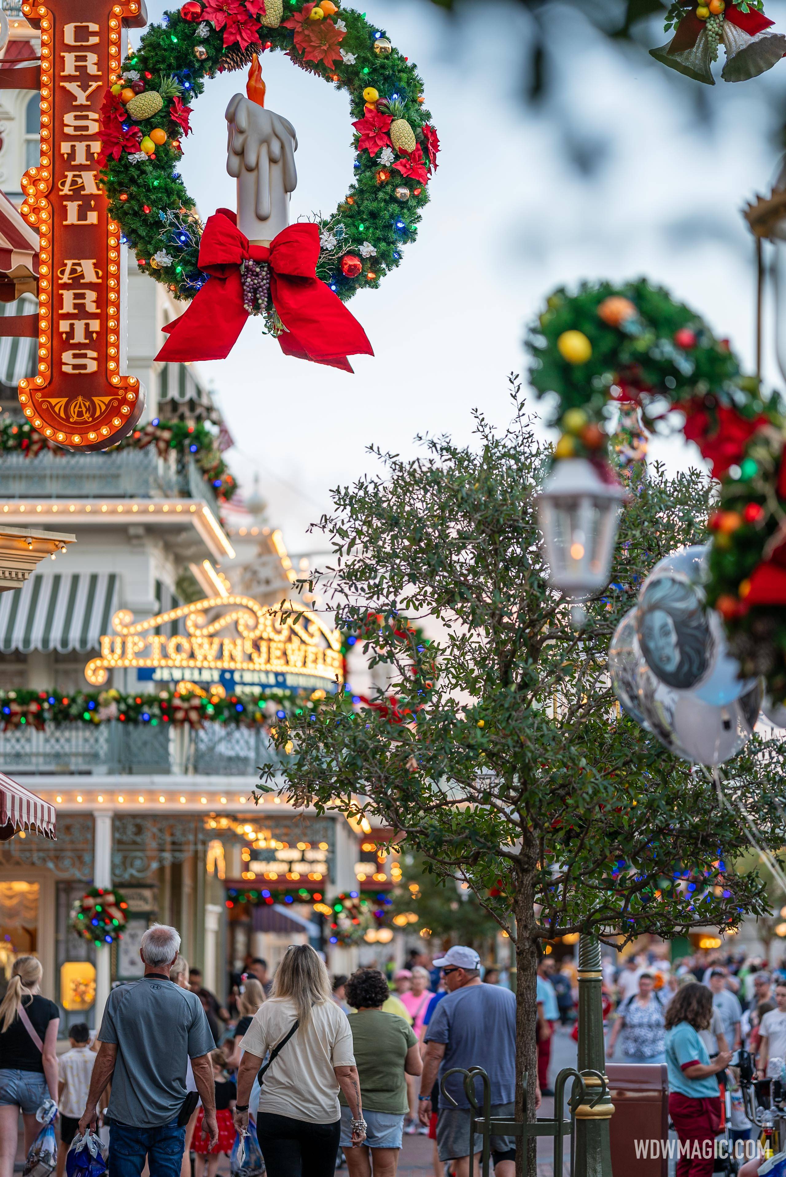 2024 Magic Kingdom Holiday Decor and Christmas Tree